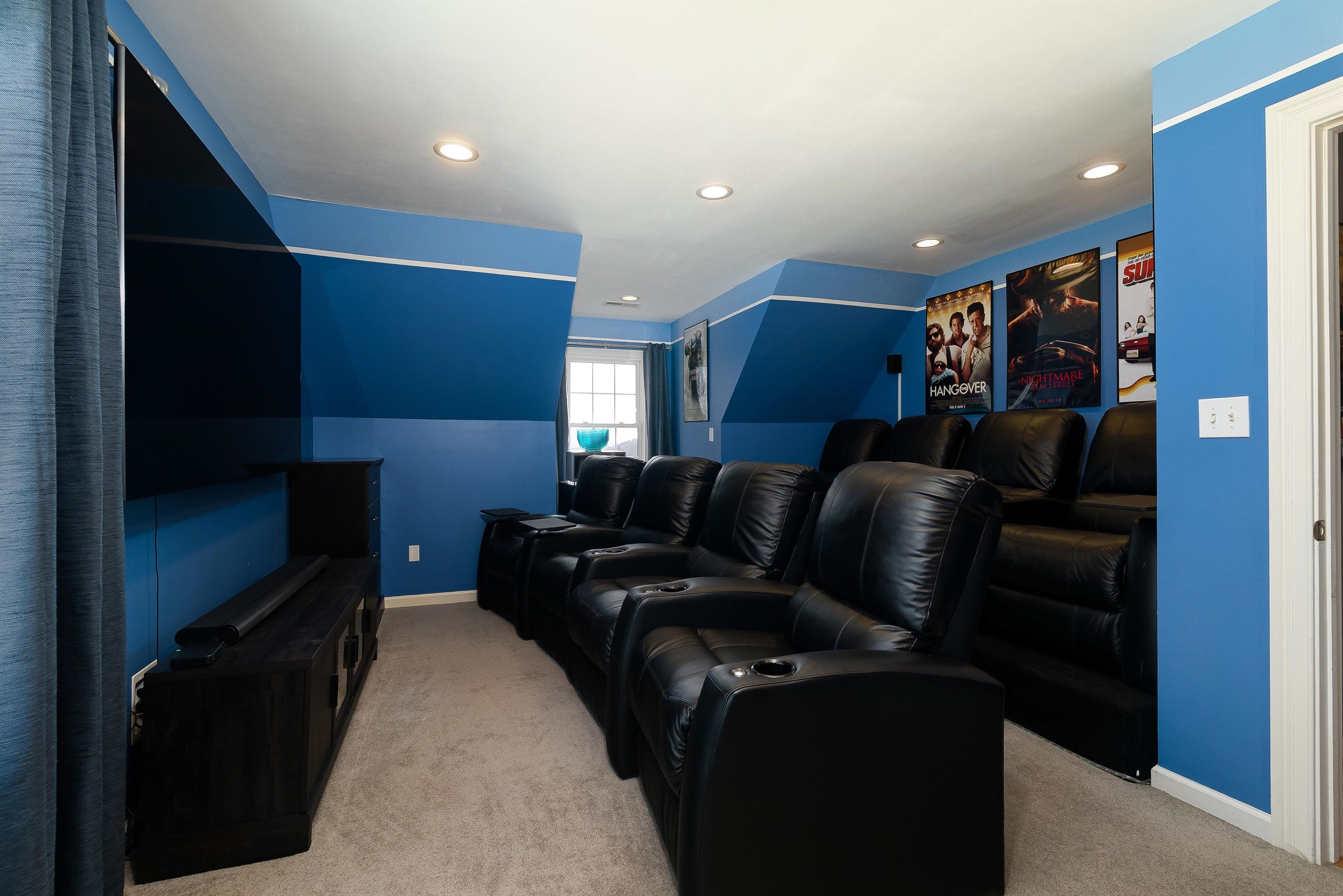 746 CHRISTIANS CREEK RD