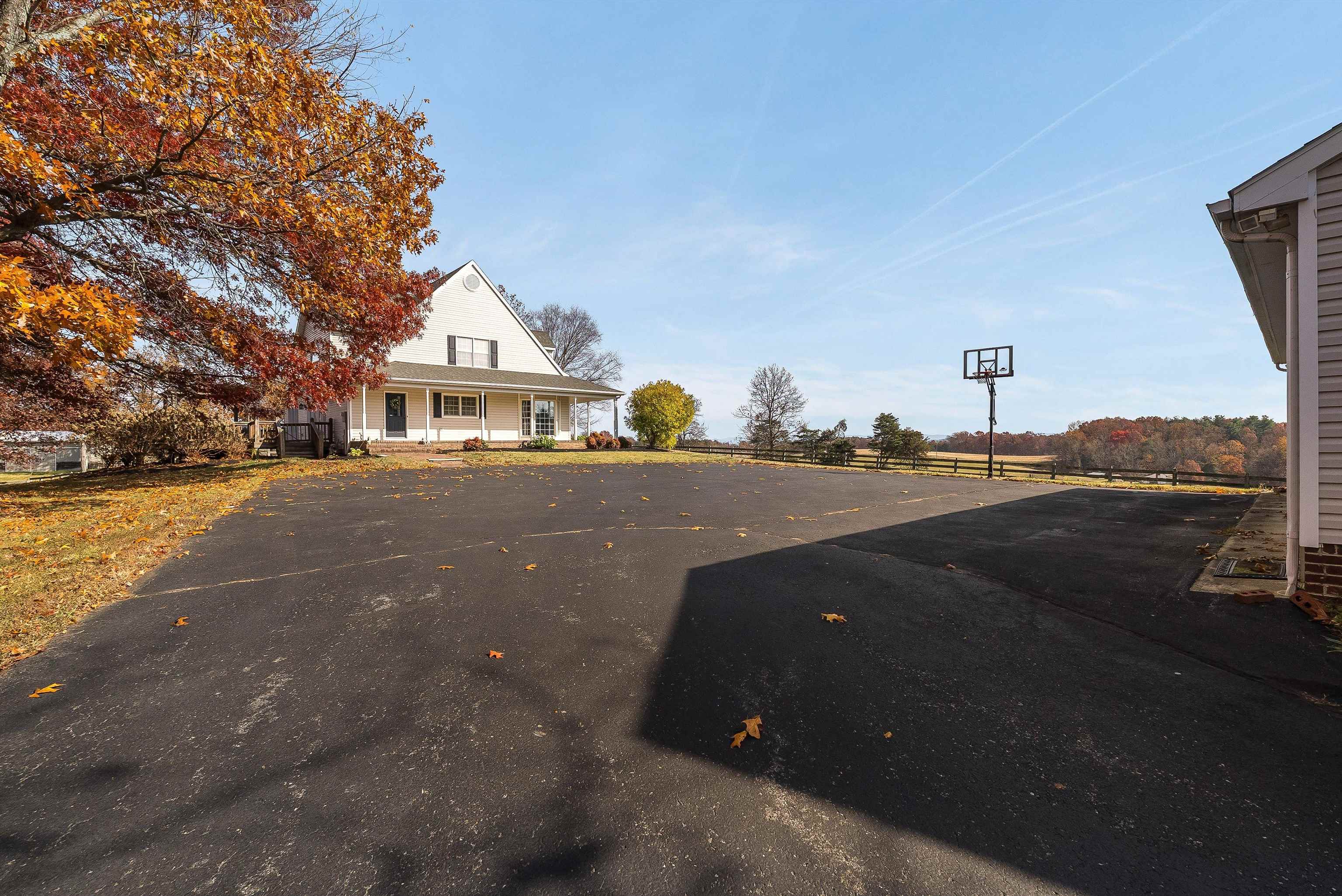 746 CHRISTIANS CREEK RD