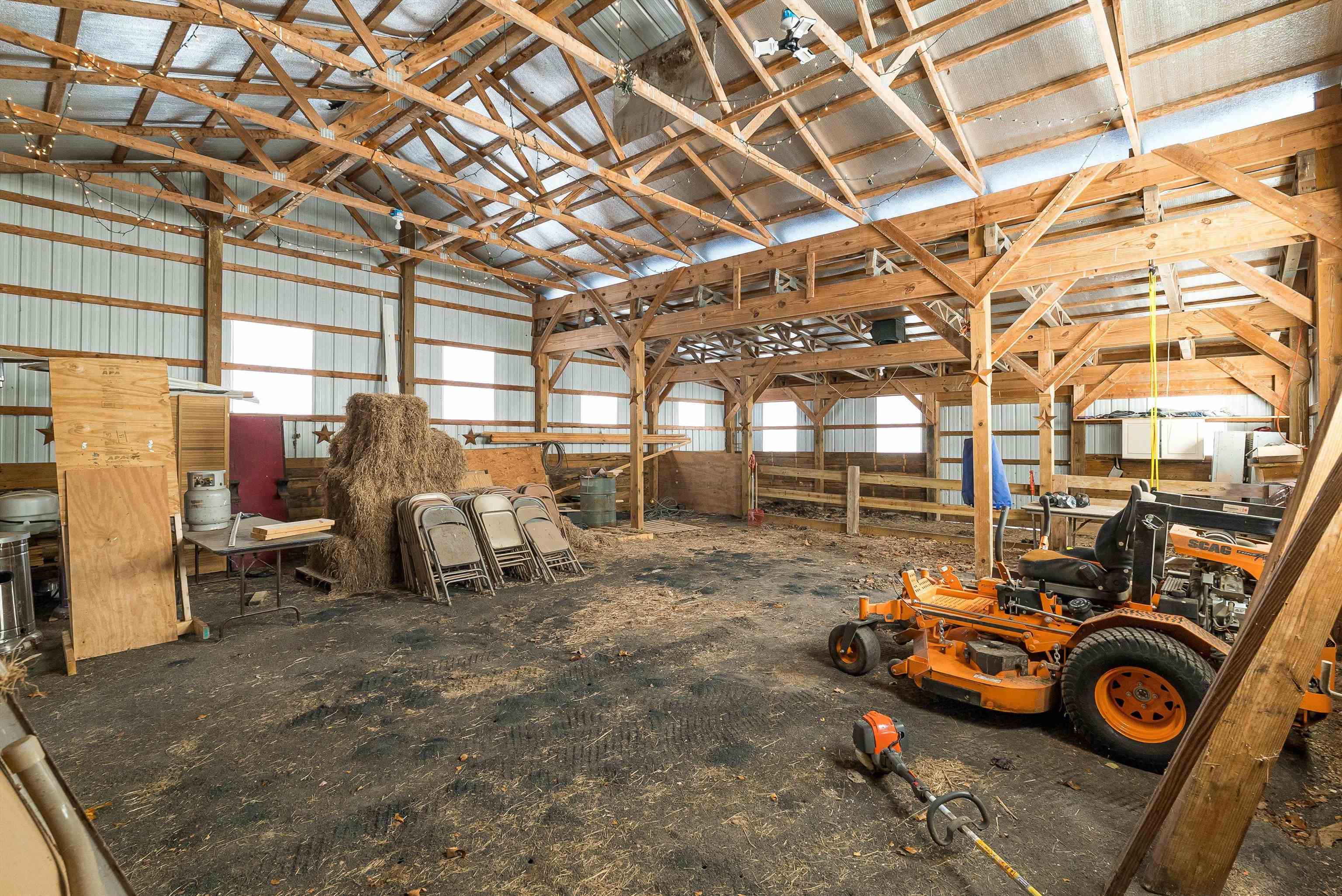 746 CHRISTIANS CREEK RD