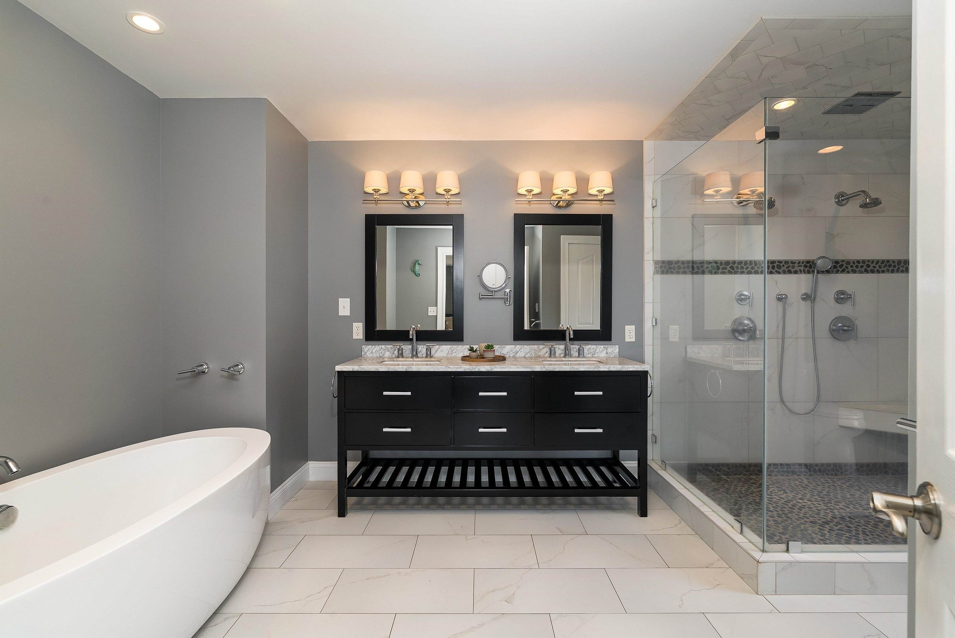 746 CHRISTIANS CREEK RD