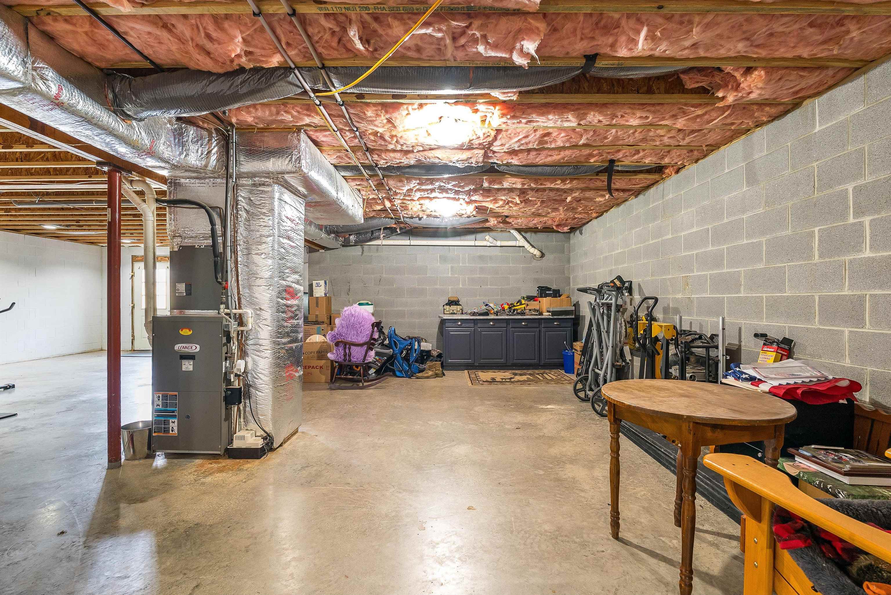 746 CHRISTIANS CREEK RD