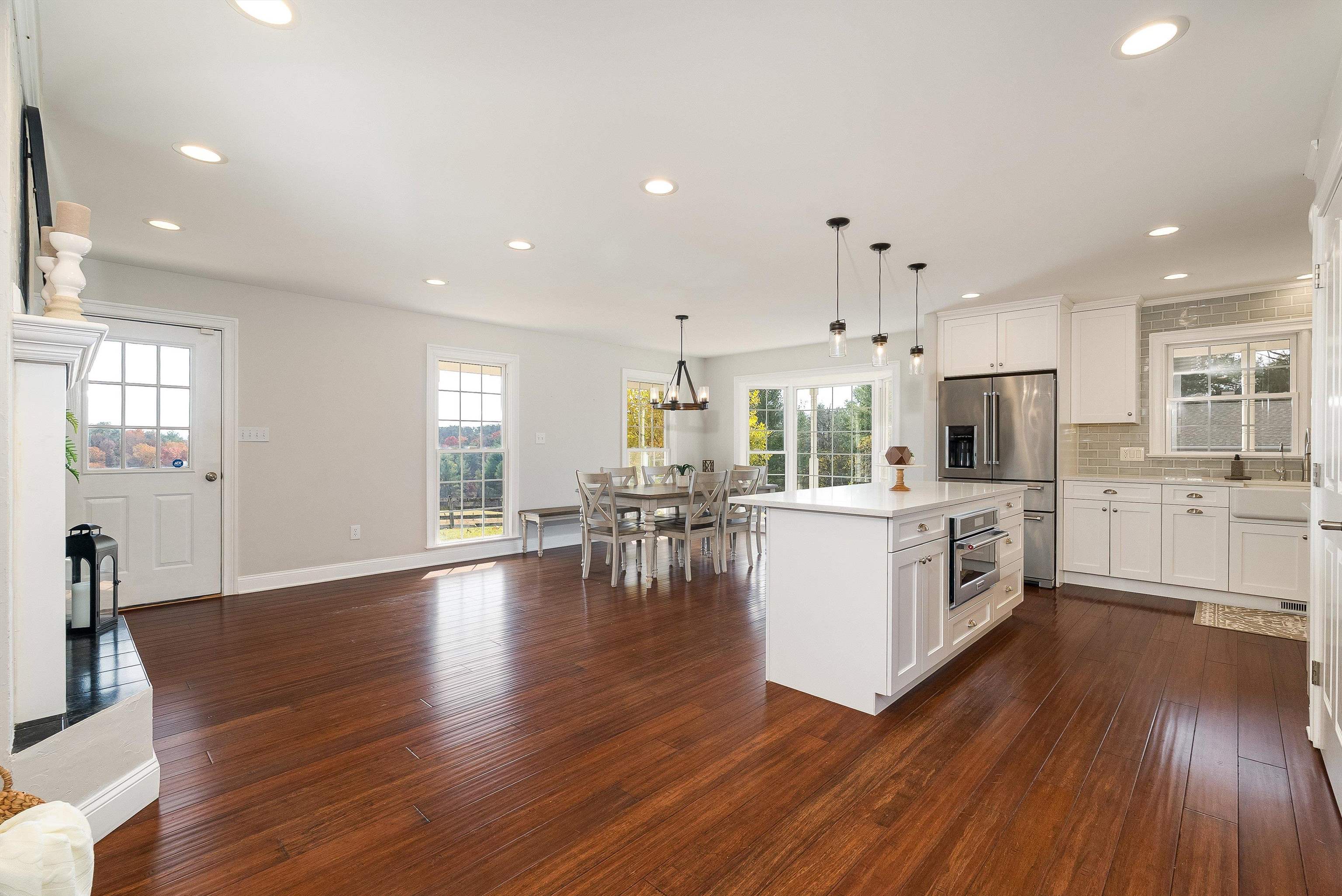 746 CHRISTIANS CREEK RD