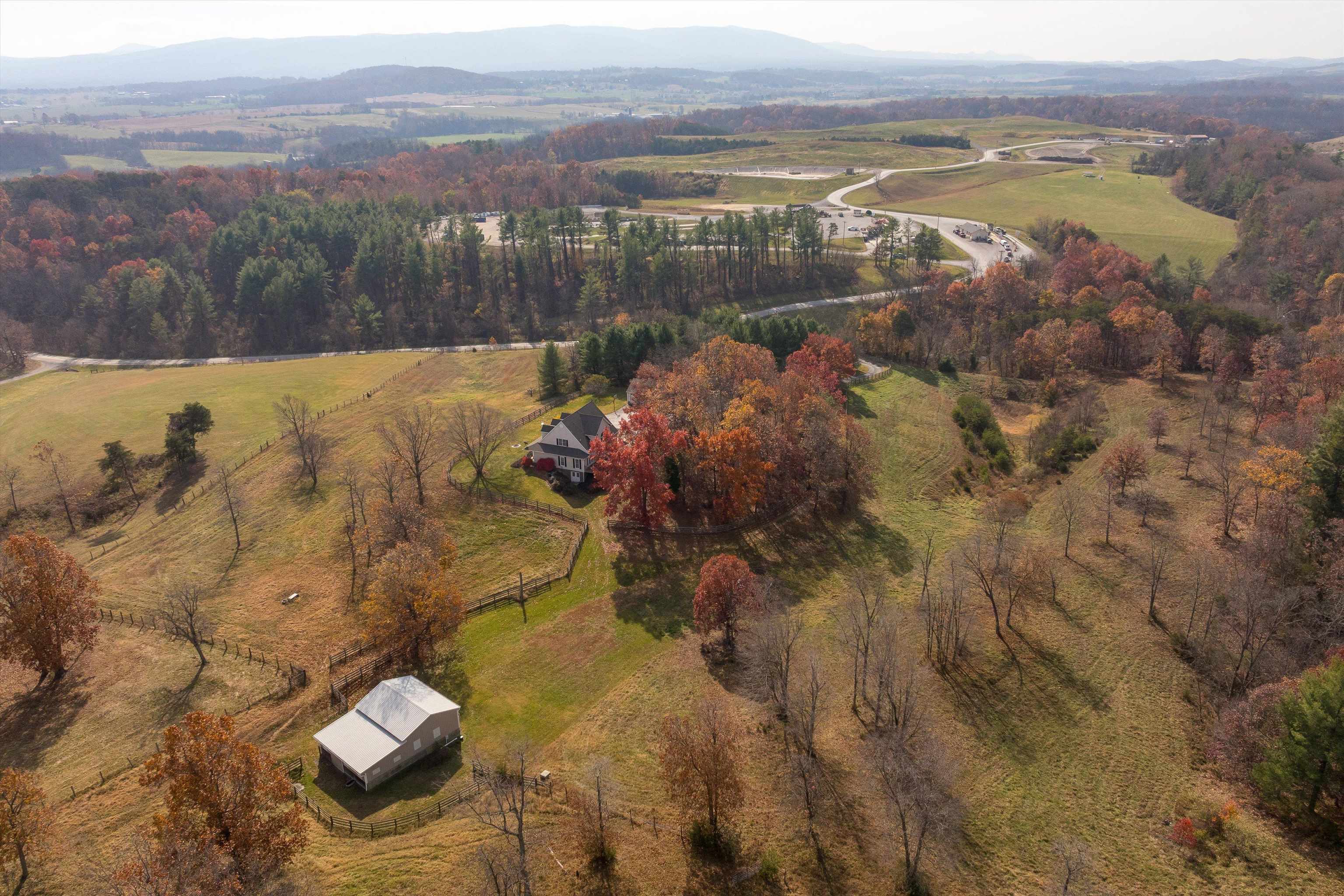 746 CHRISTIANS CREEK RD