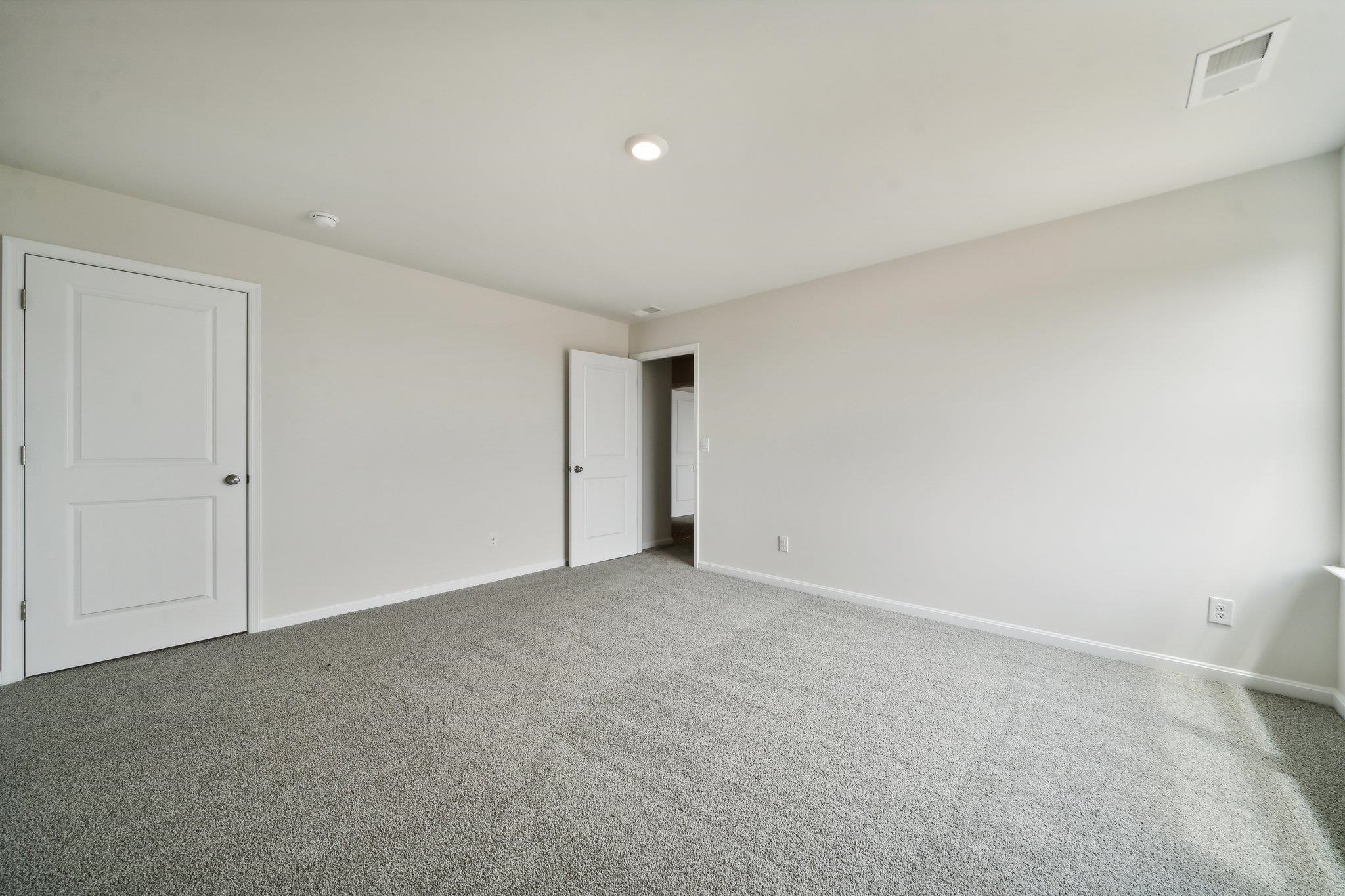 104 MEADOW RIDGE WAY
