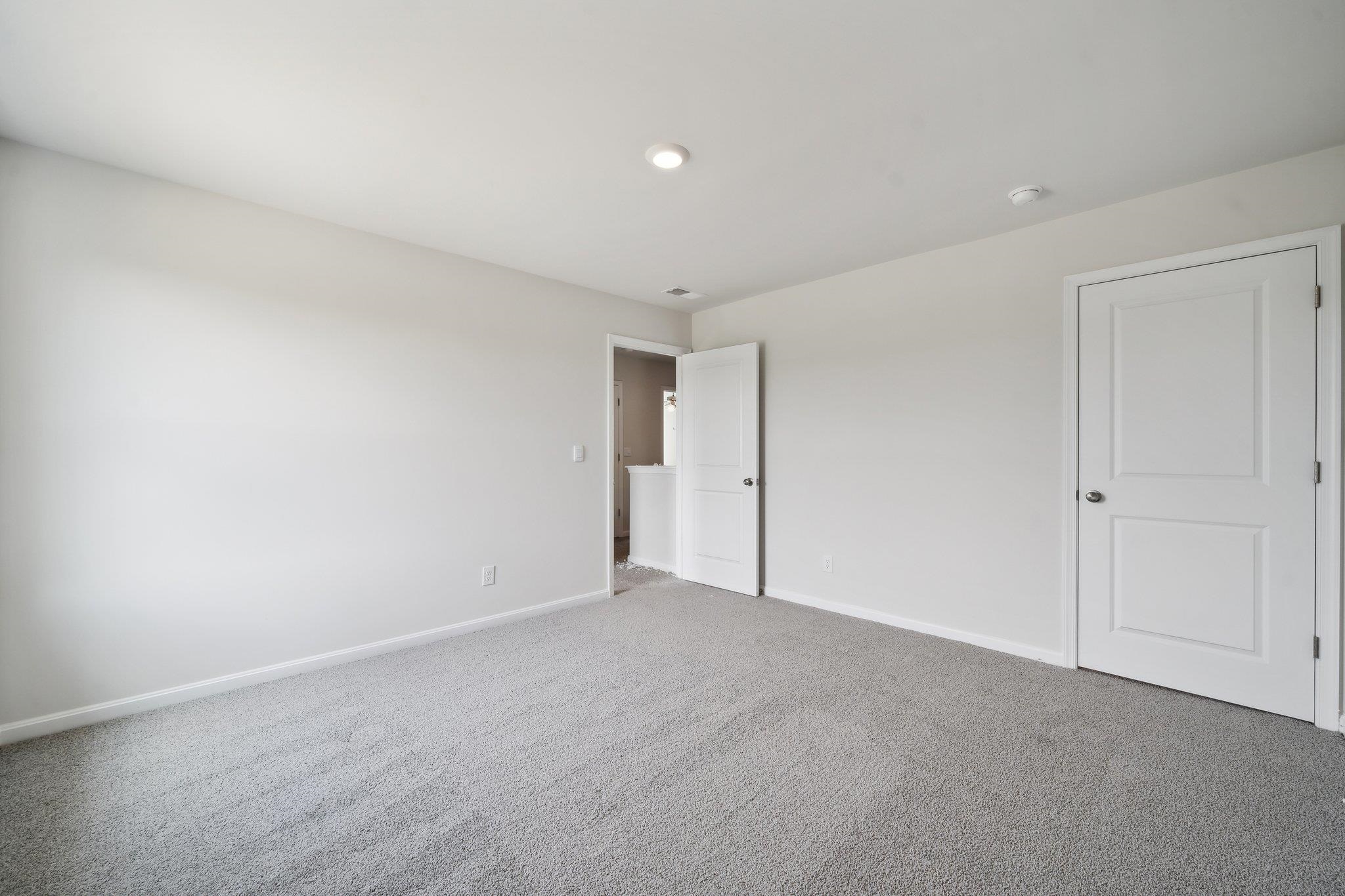 104 MEADOW RIDGE WAY