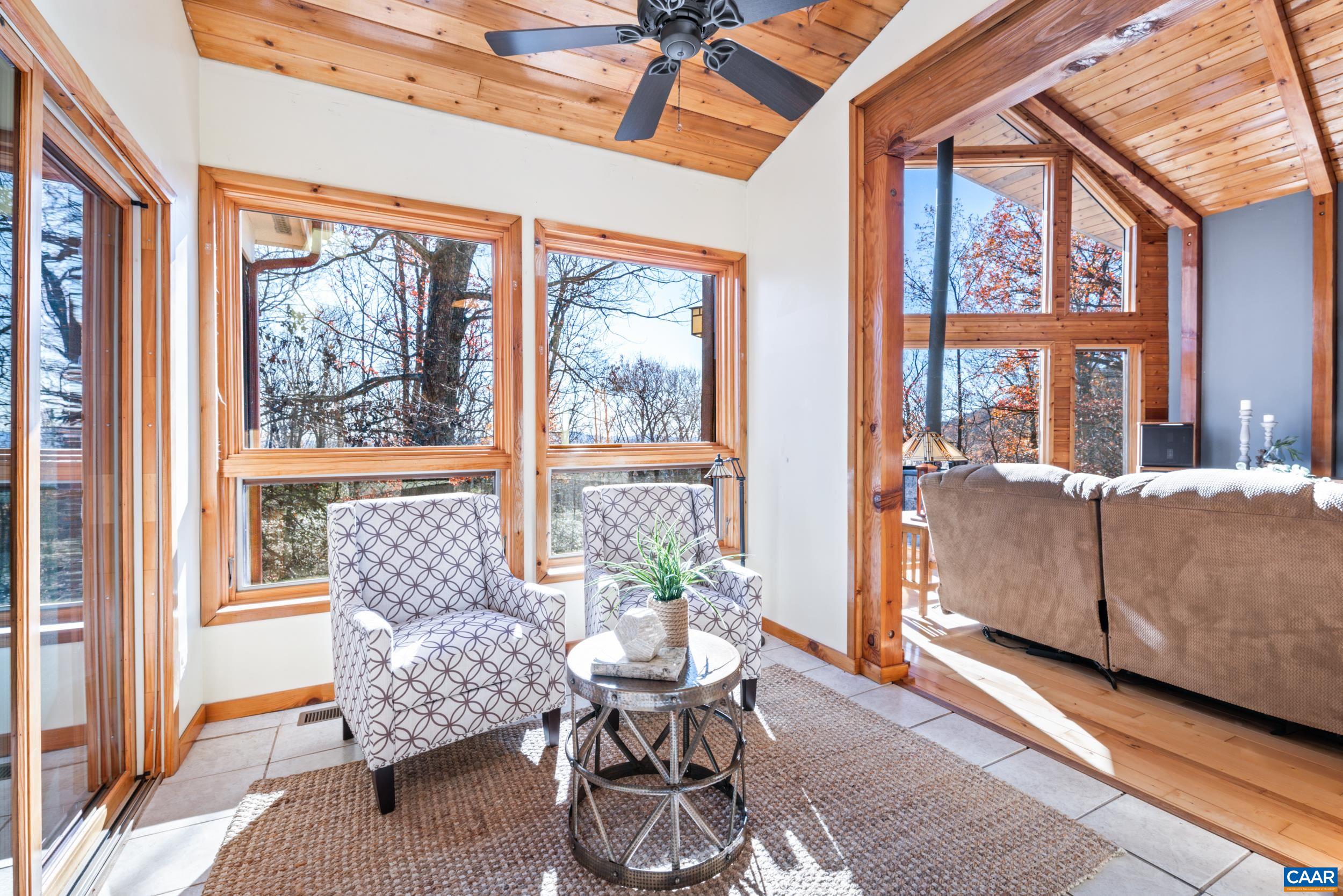 6696 HIGHLANDER WAY