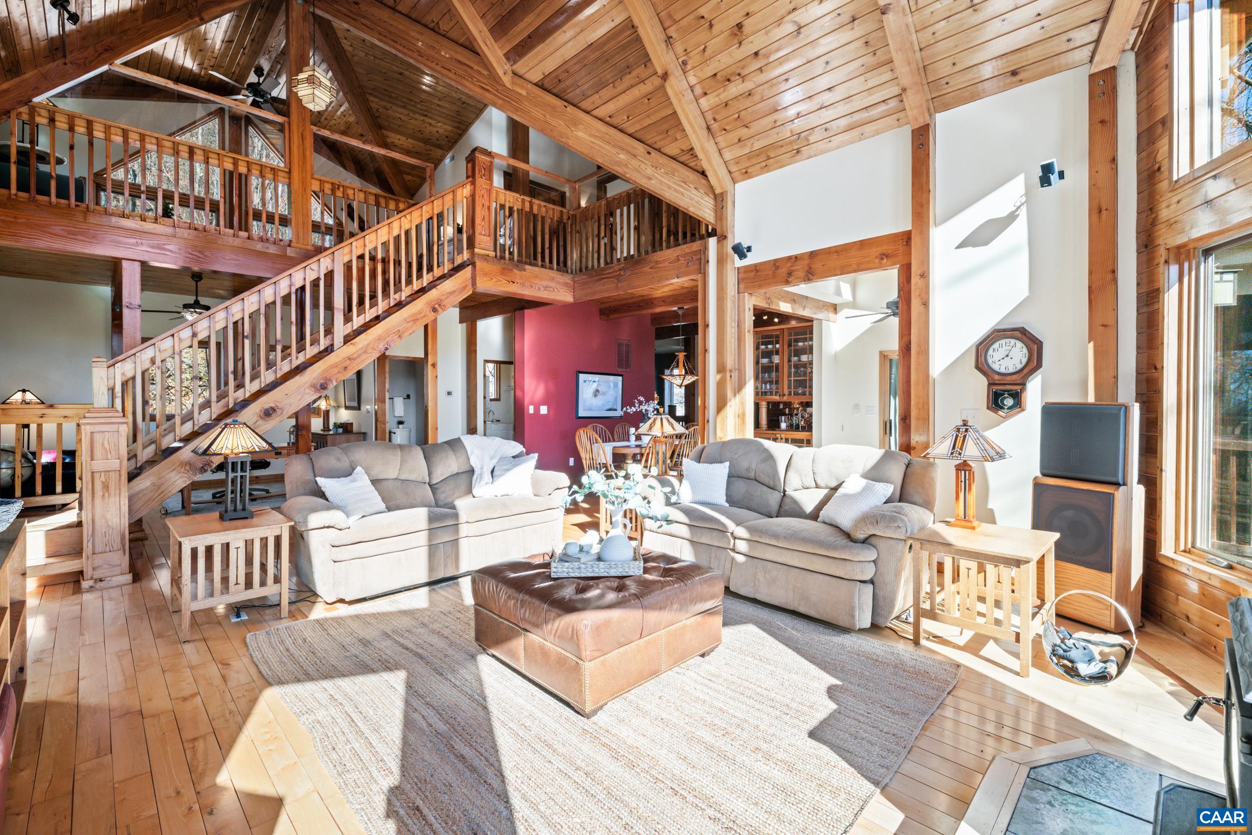 6696 HIGHLANDER WAY