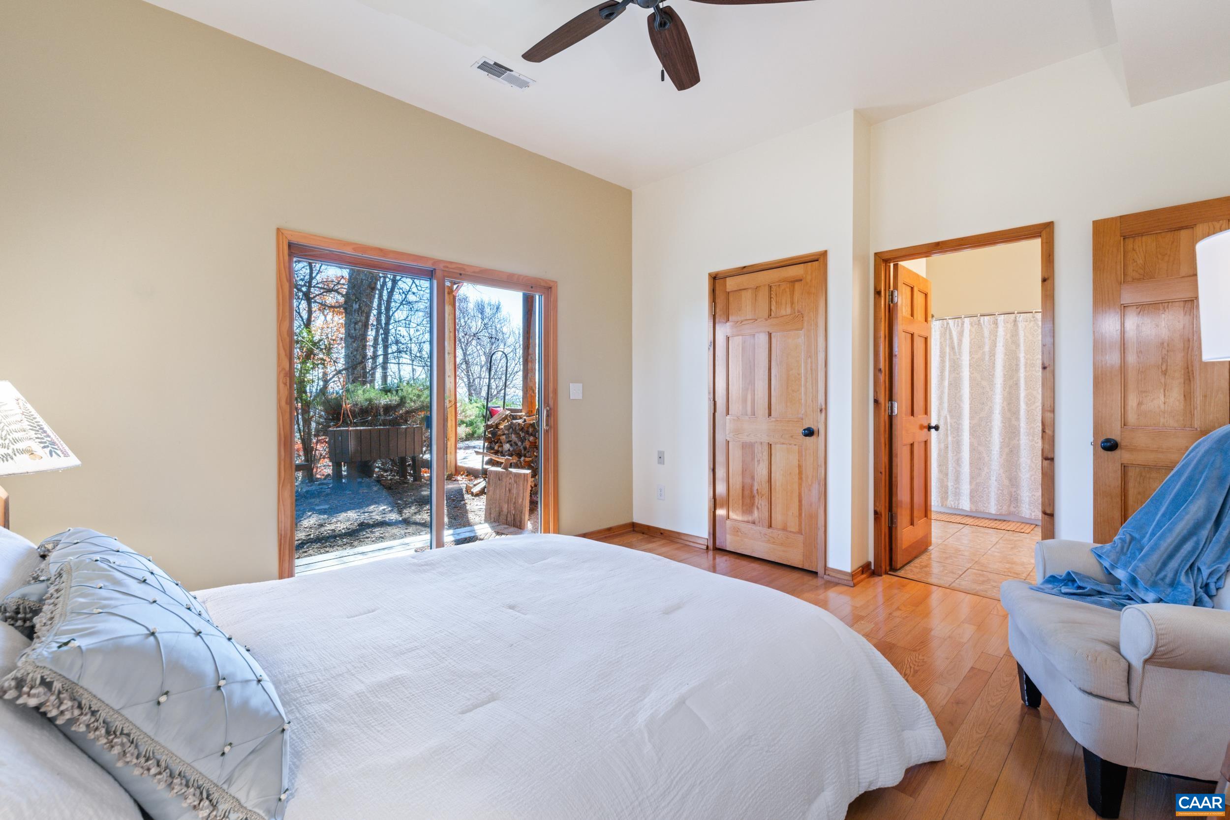 6696 HIGHLANDER WAY