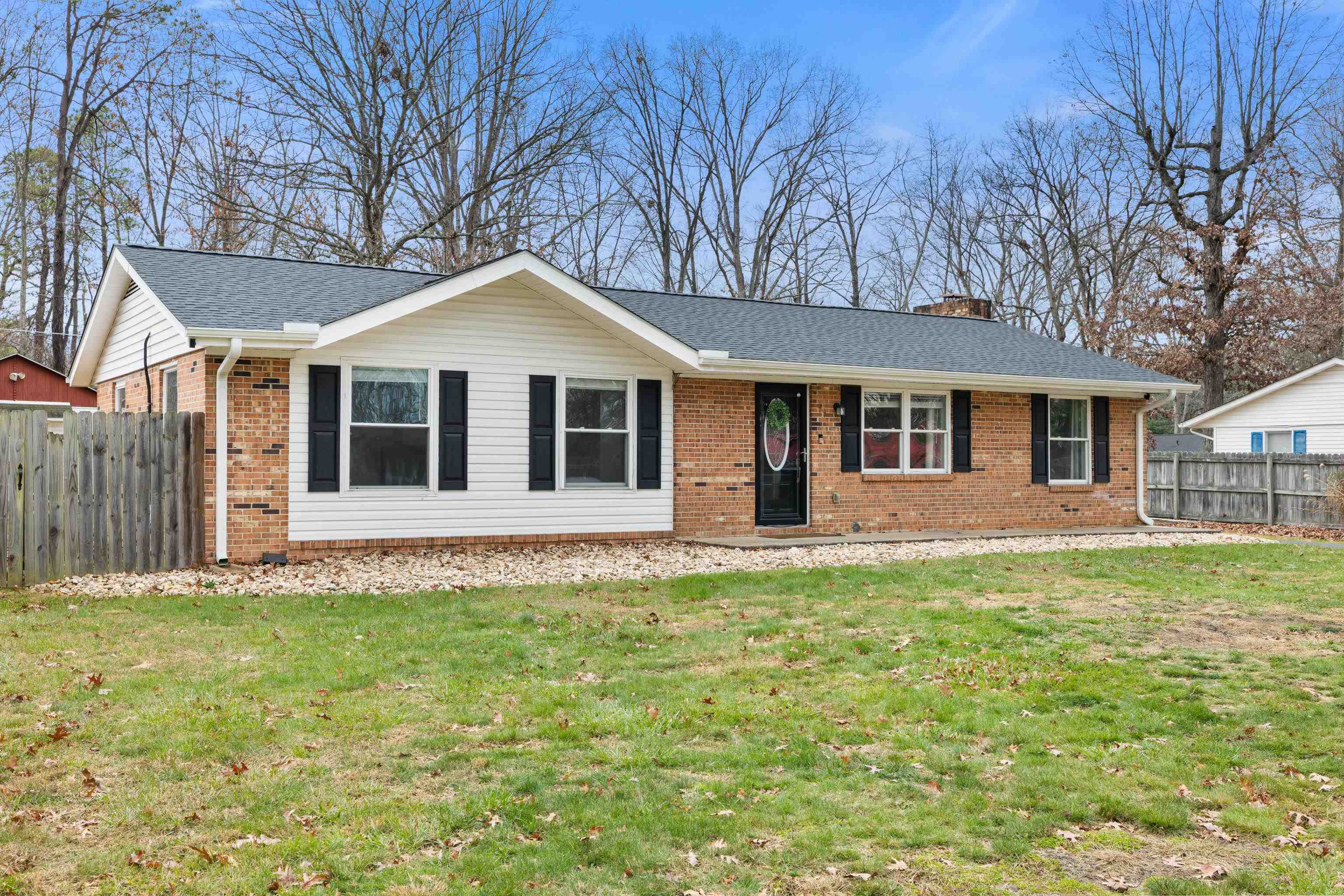 77 GREENWAY RD