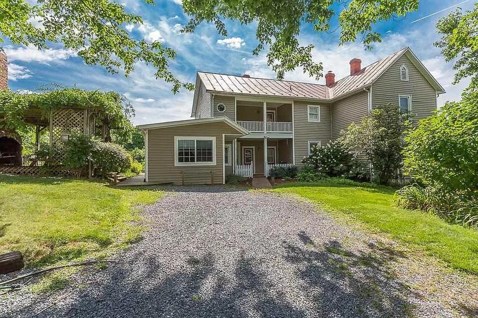 163 PLEASANT VIEW RD