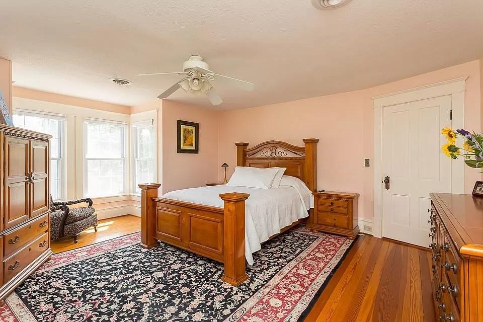 163 PLEASANT VIEW RD