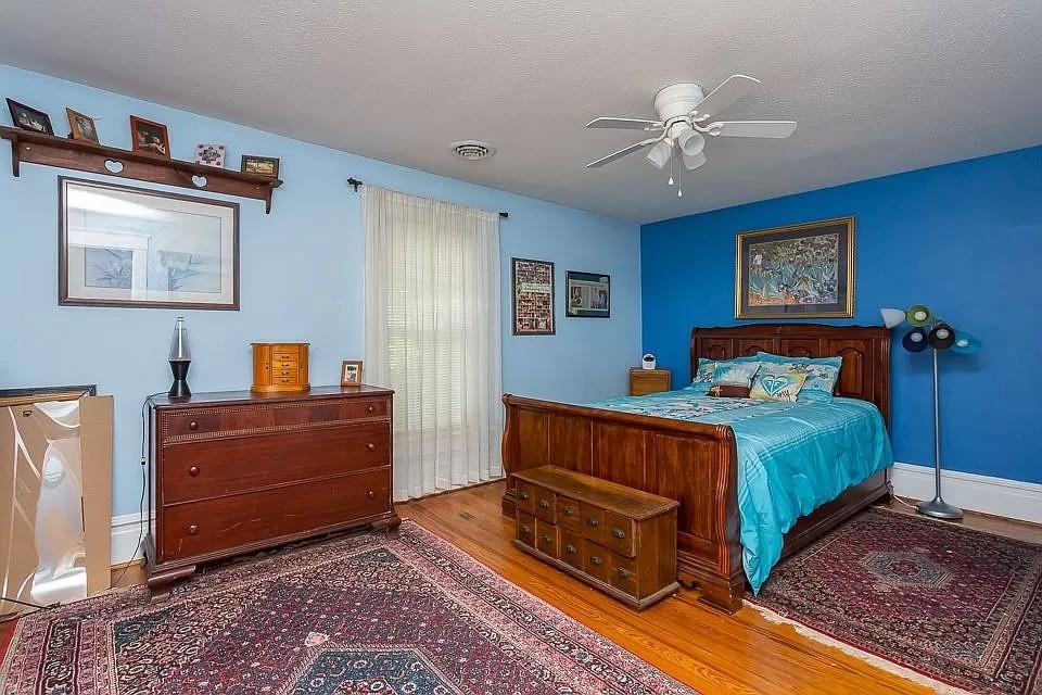 163 PLEASANT VIEW RD