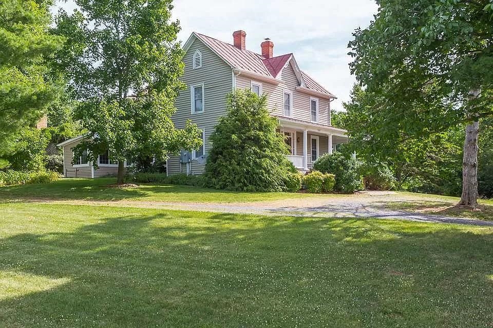 163 PLEASANT VIEW RD