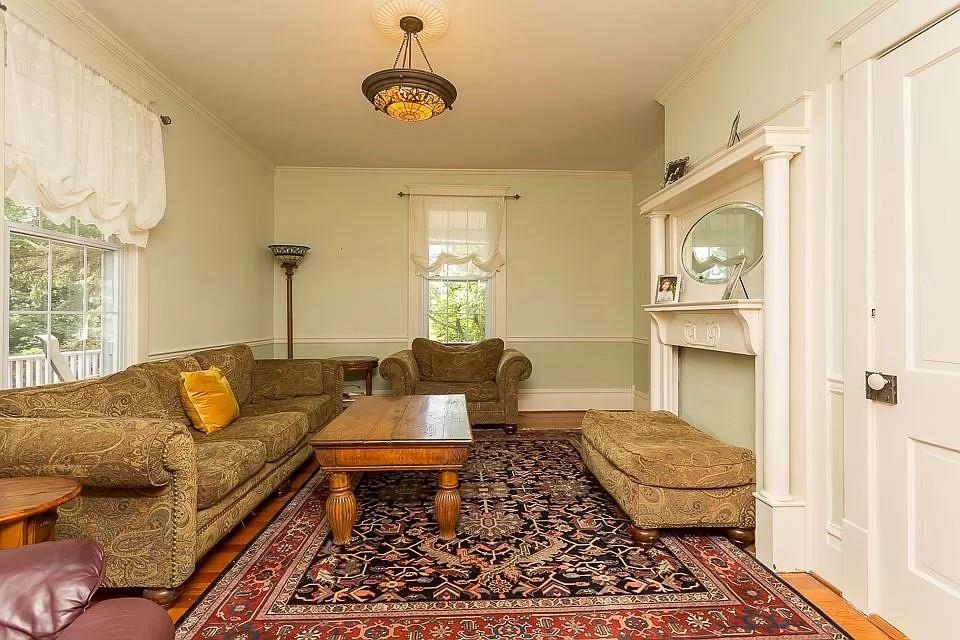 163 PLEASANT VIEW RD