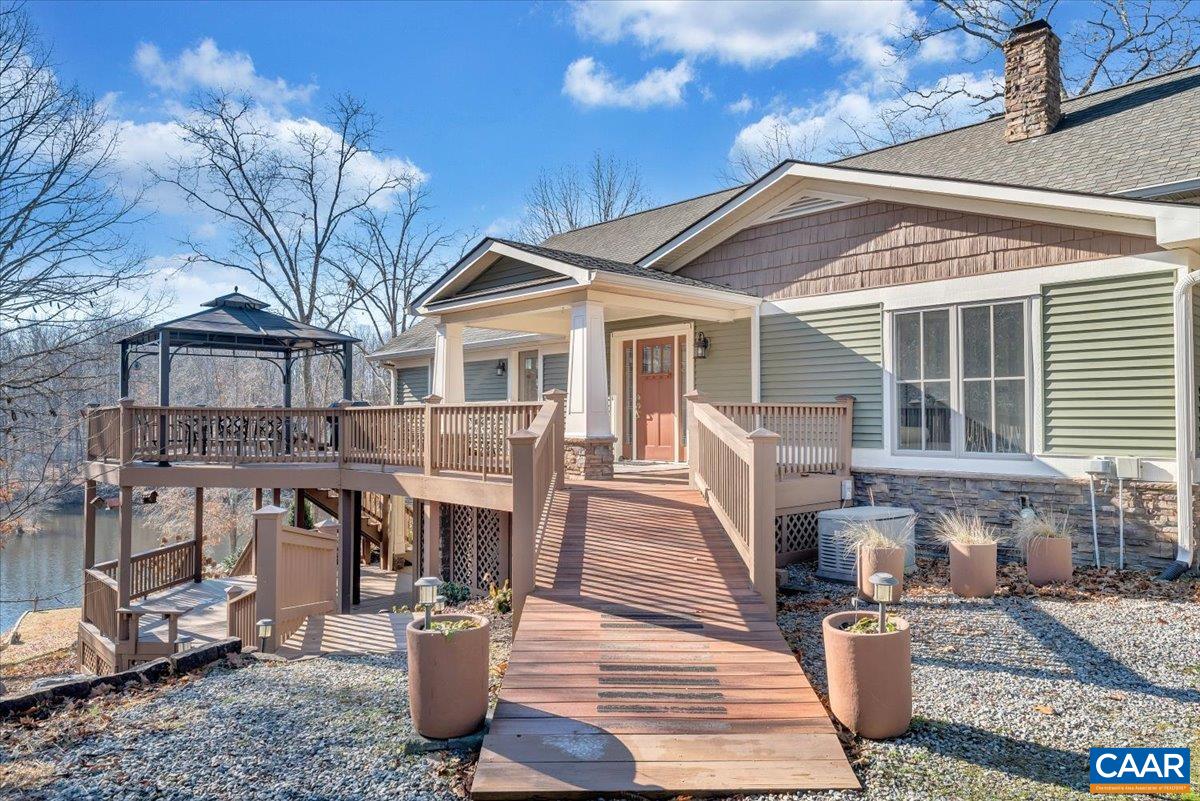 780 DRY BRIDGE RD