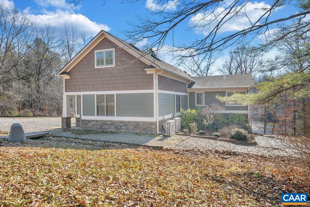 780 DRY BRIDGE RD