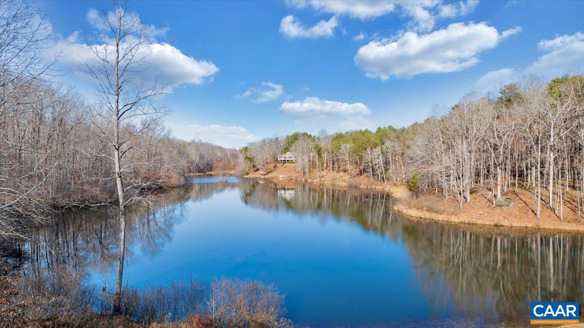 780 DRY BRIDGE RD