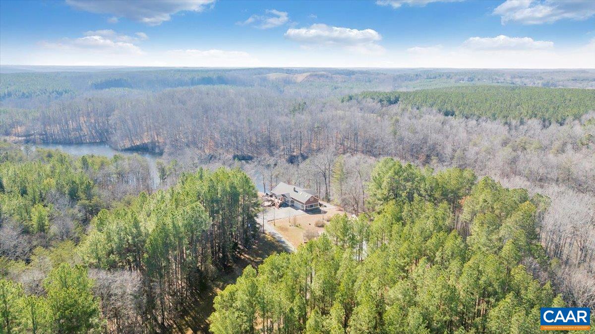780 DRY BRIDGE RD