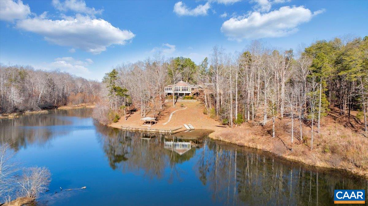 780 DRY BRIDGE RD