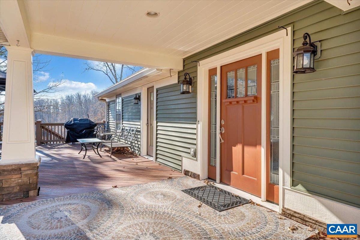 780 DRY BRIDGE RD