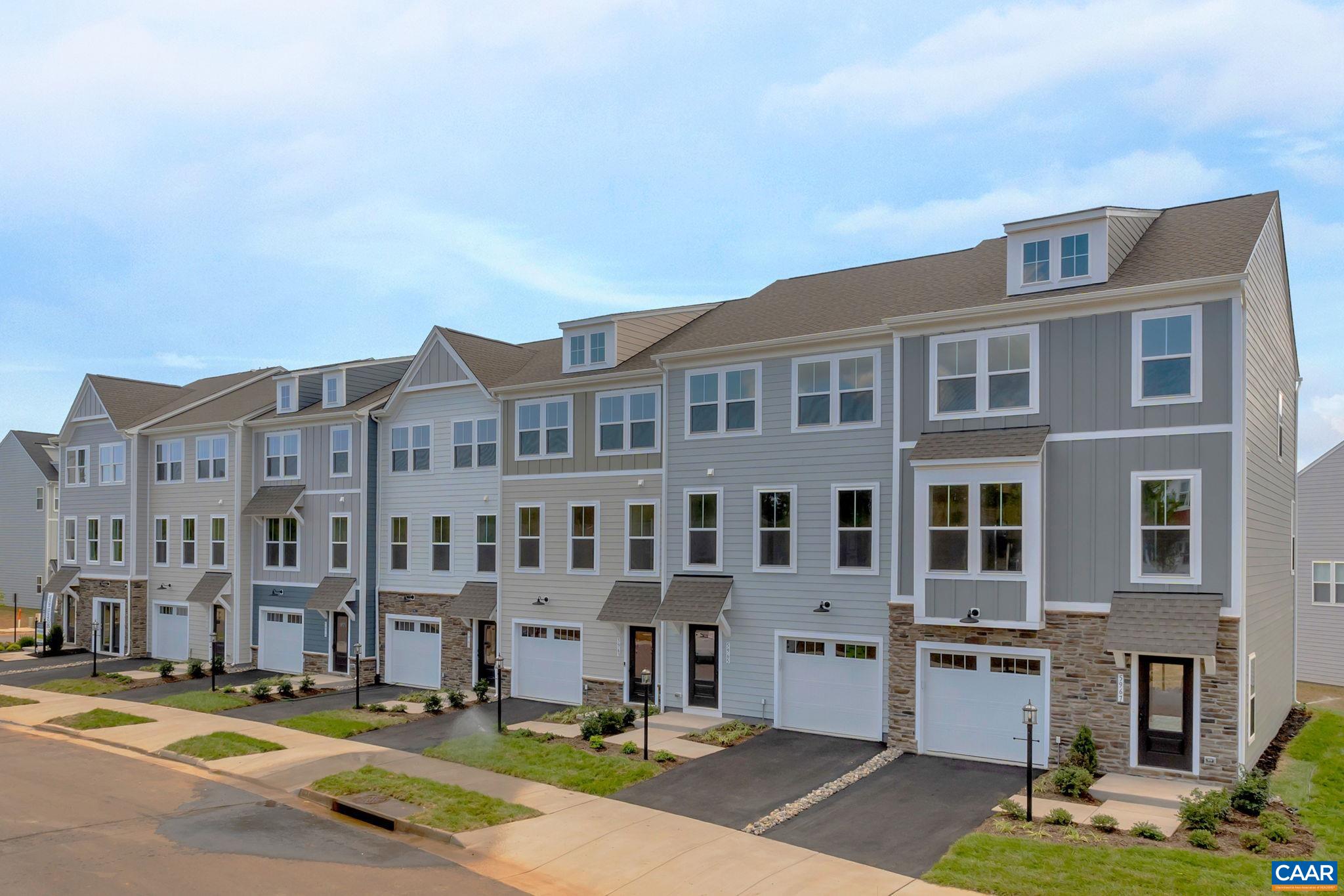 5984 CLING LN