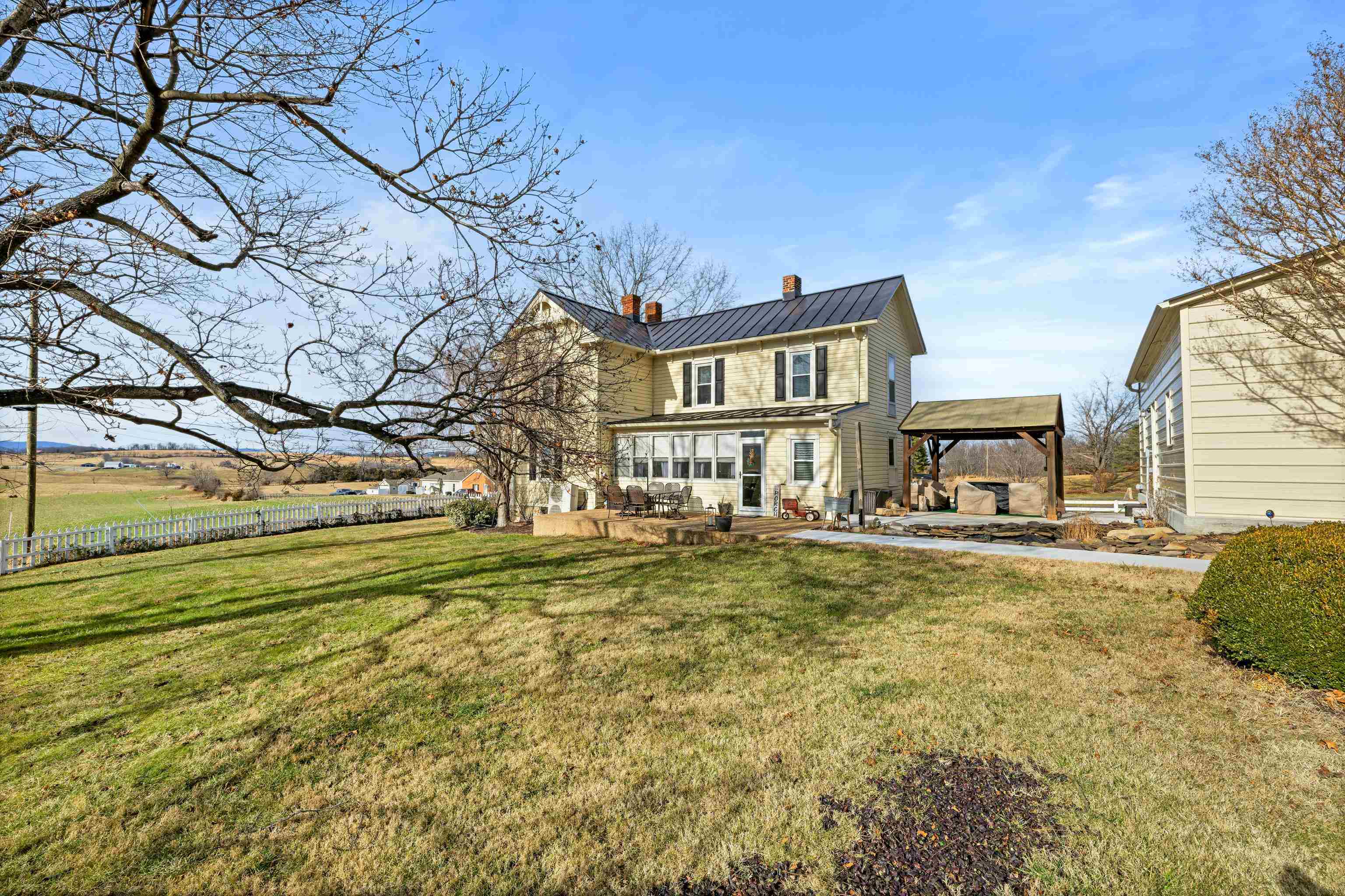 955 ENTRY SCHOOL RD