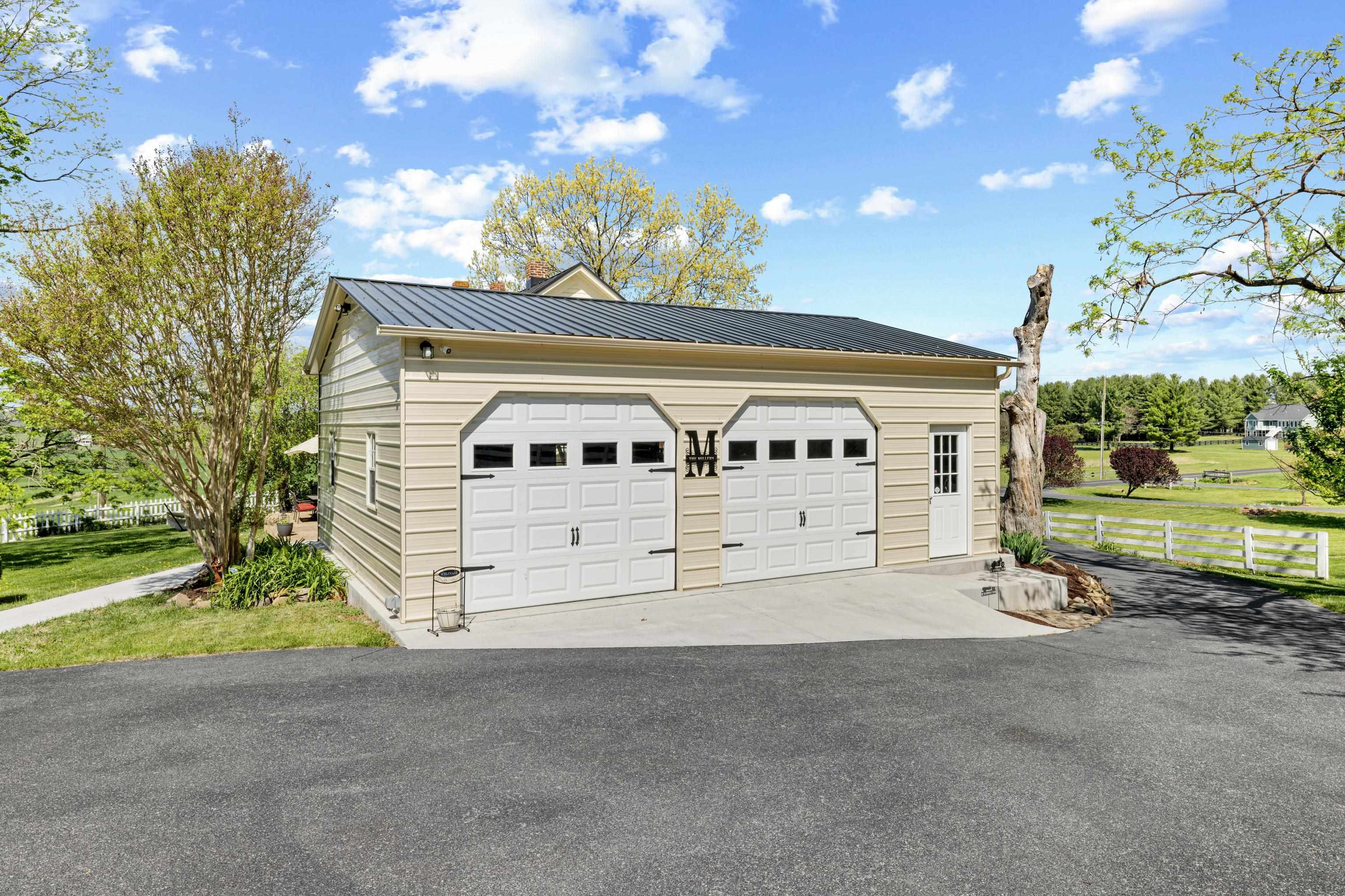 955 ENTRY SCHOOL RD