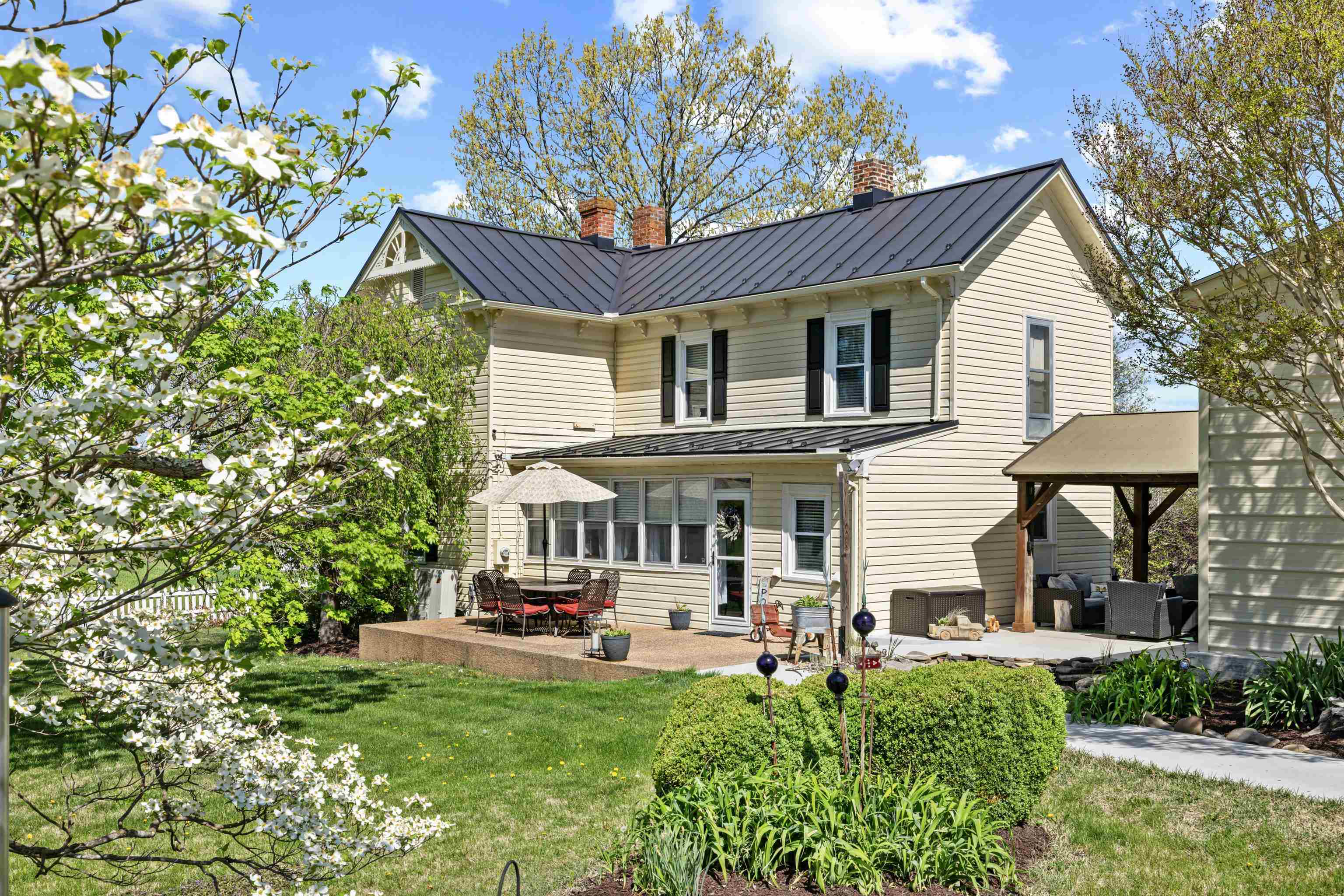 955 ENTRY SCHOOL RD