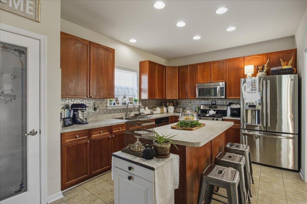 191 EISENHOWER DR