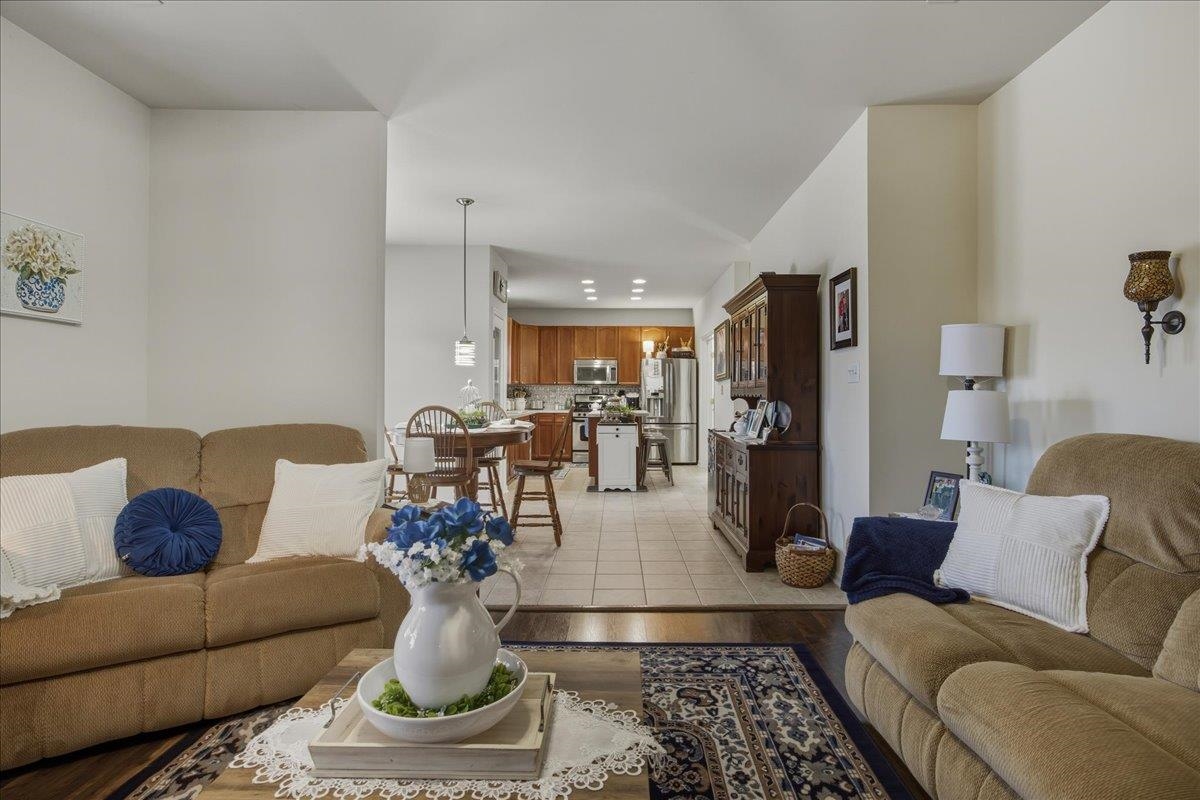 191 EISENHOWER DR