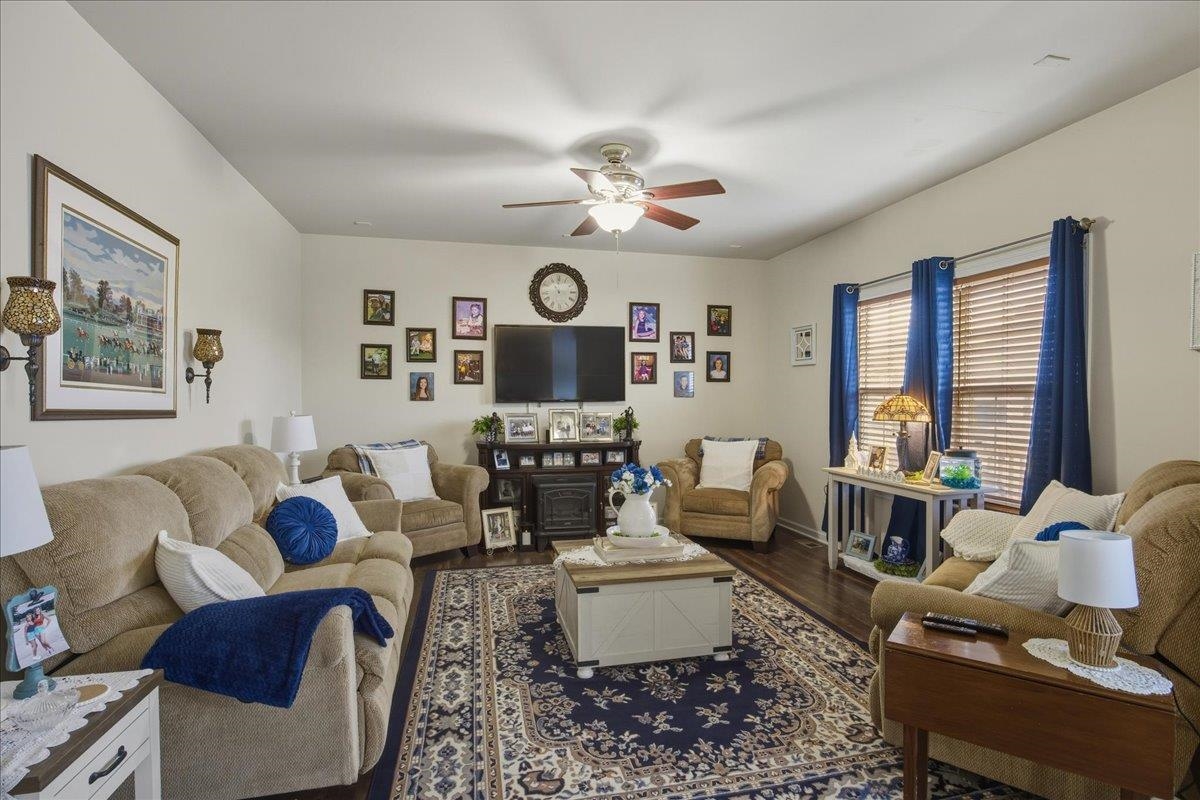 191 EISENHOWER DR