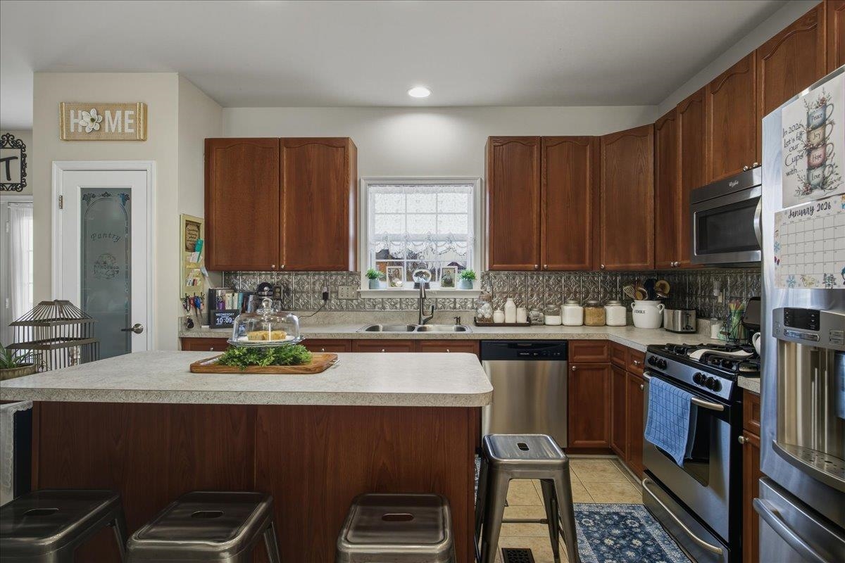 191 EISENHOWER DR