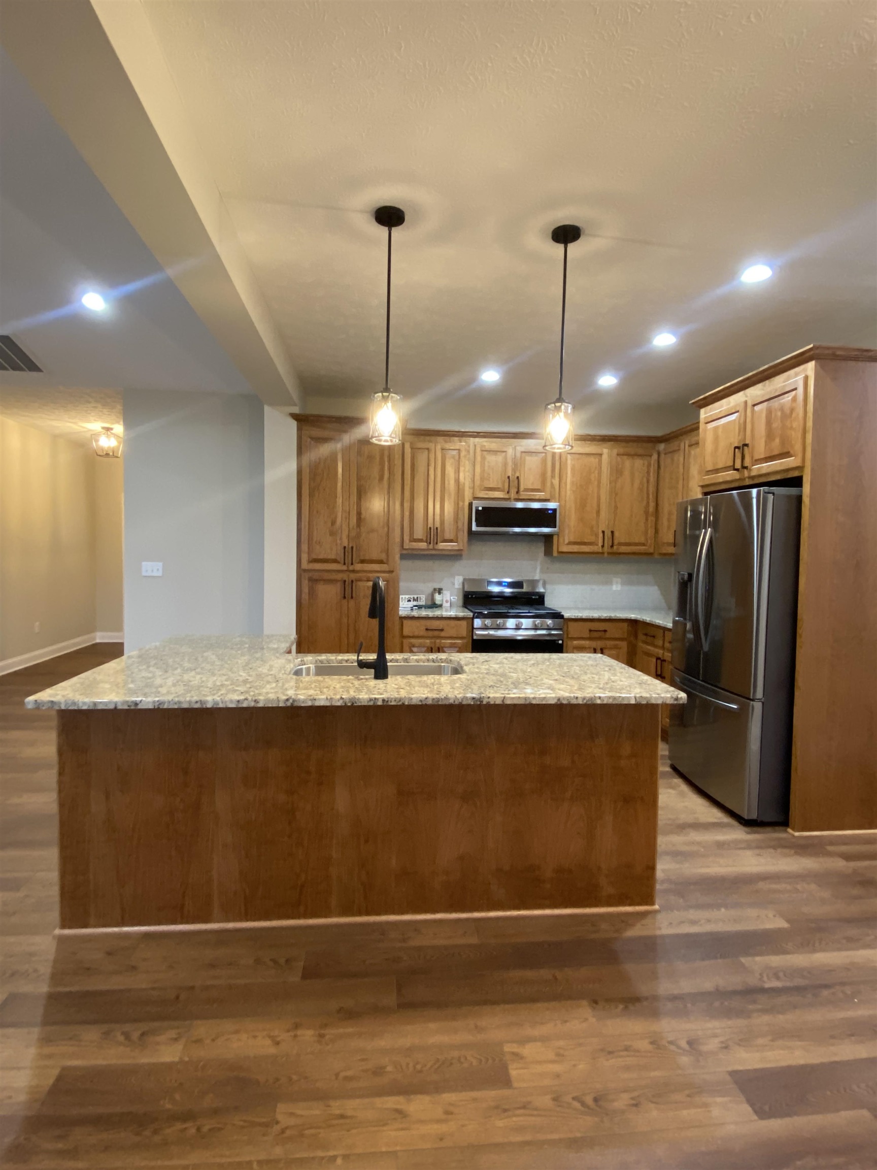 128 FALL RIDGE DR