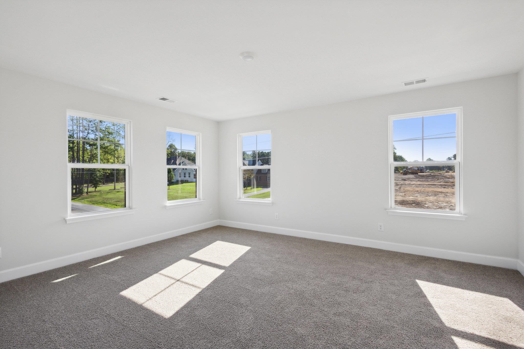 74 WHISPERING OAKS DR