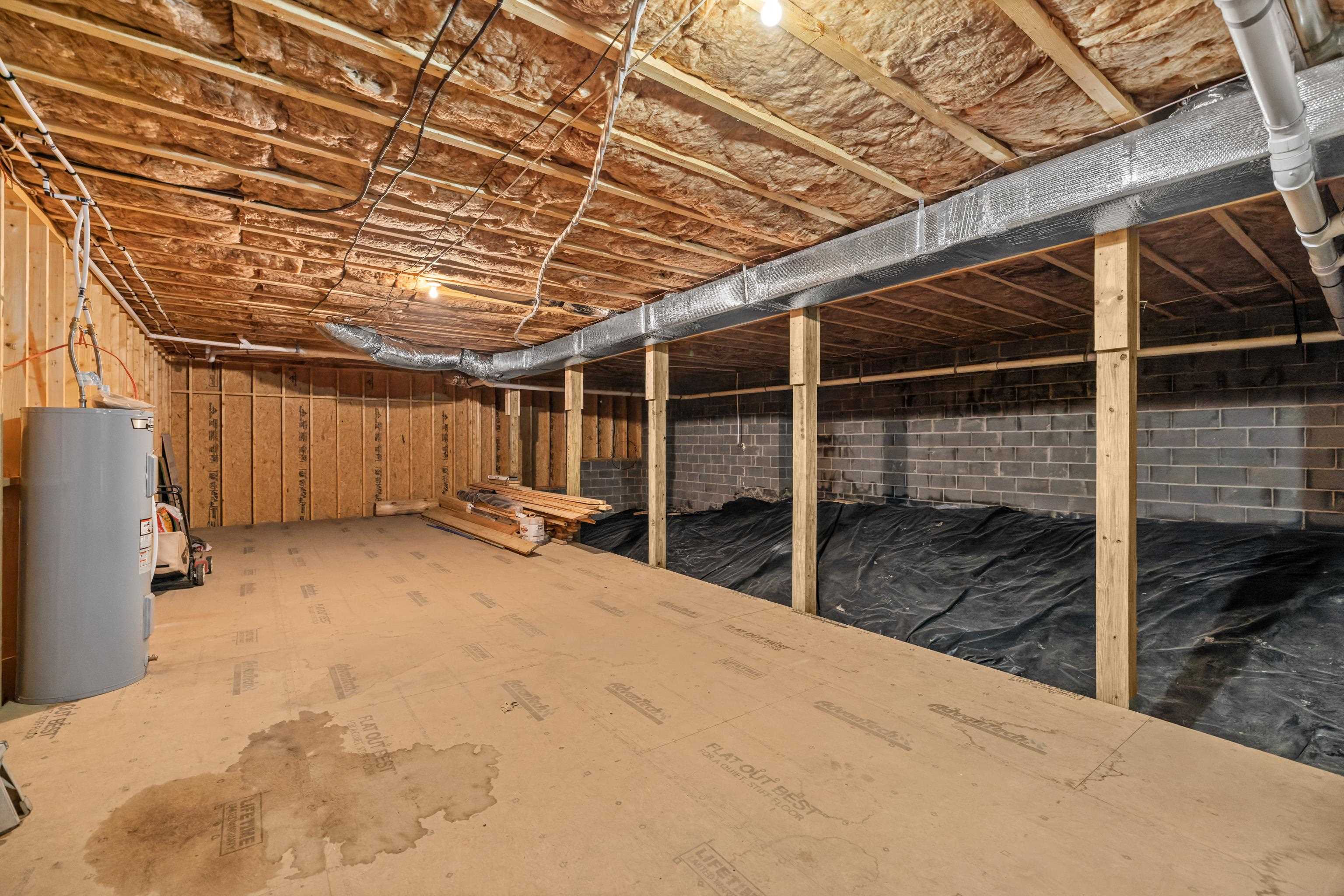 179 PASSAGE LN
