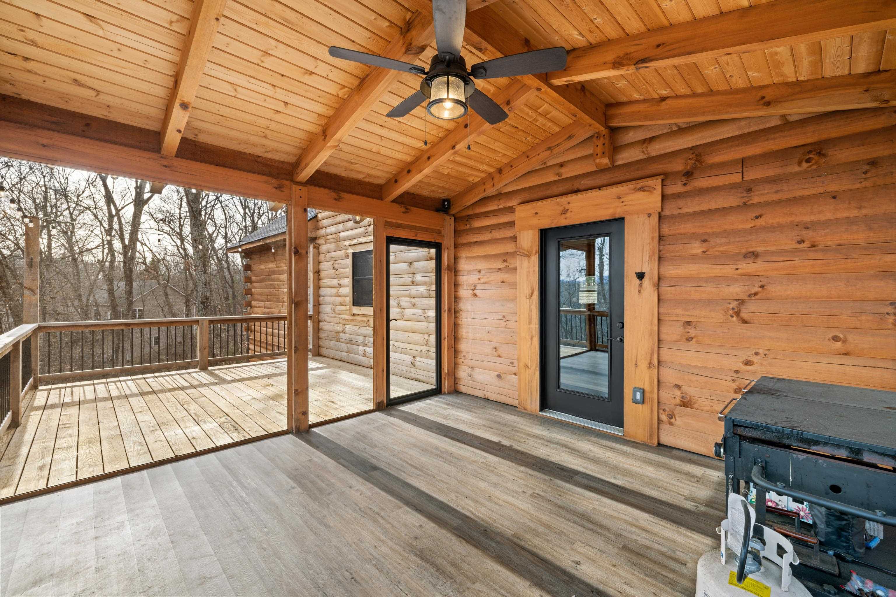 179 PASSAGE LN