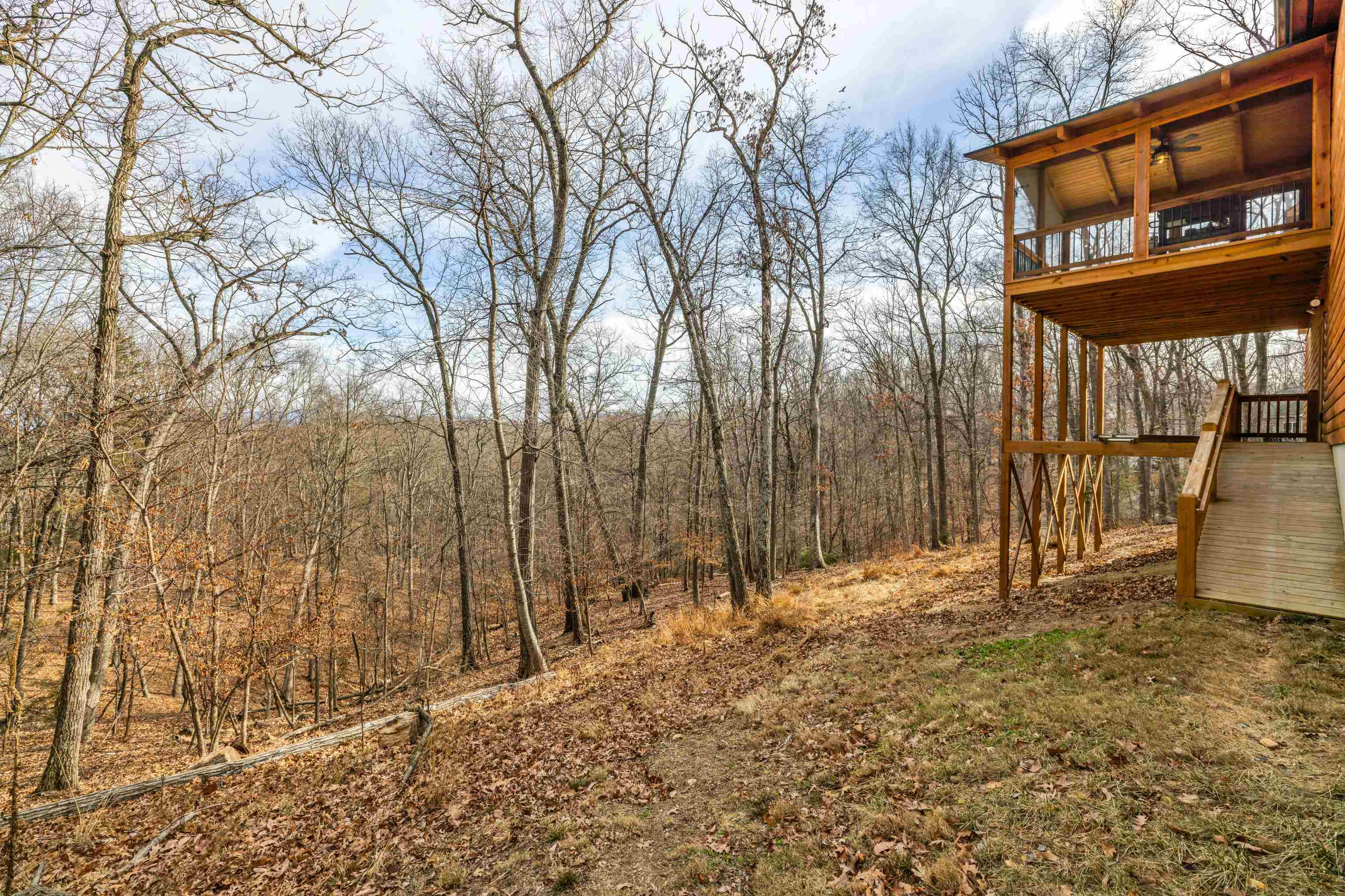 179 PASSAGE LN