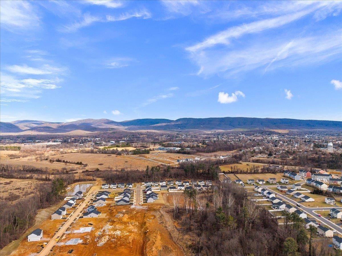 332 WHITE BIRCH RD