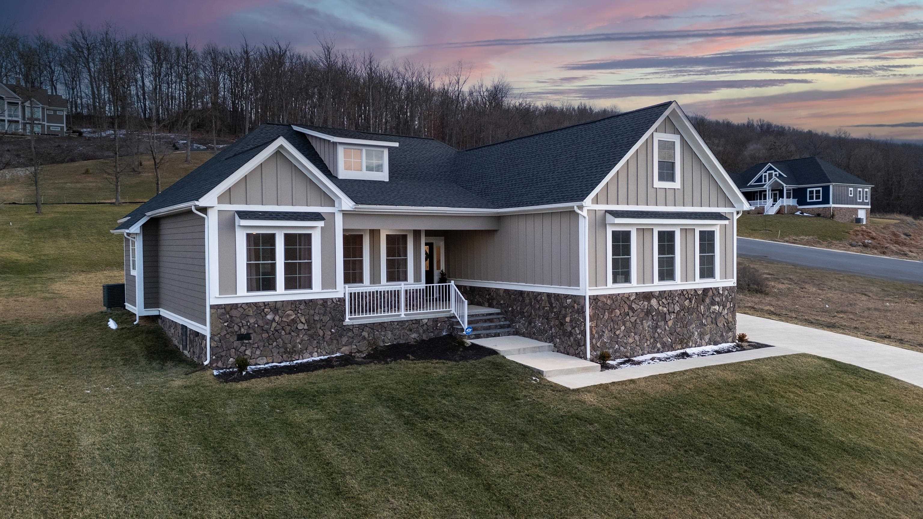 45 ROLLING OAKS DR