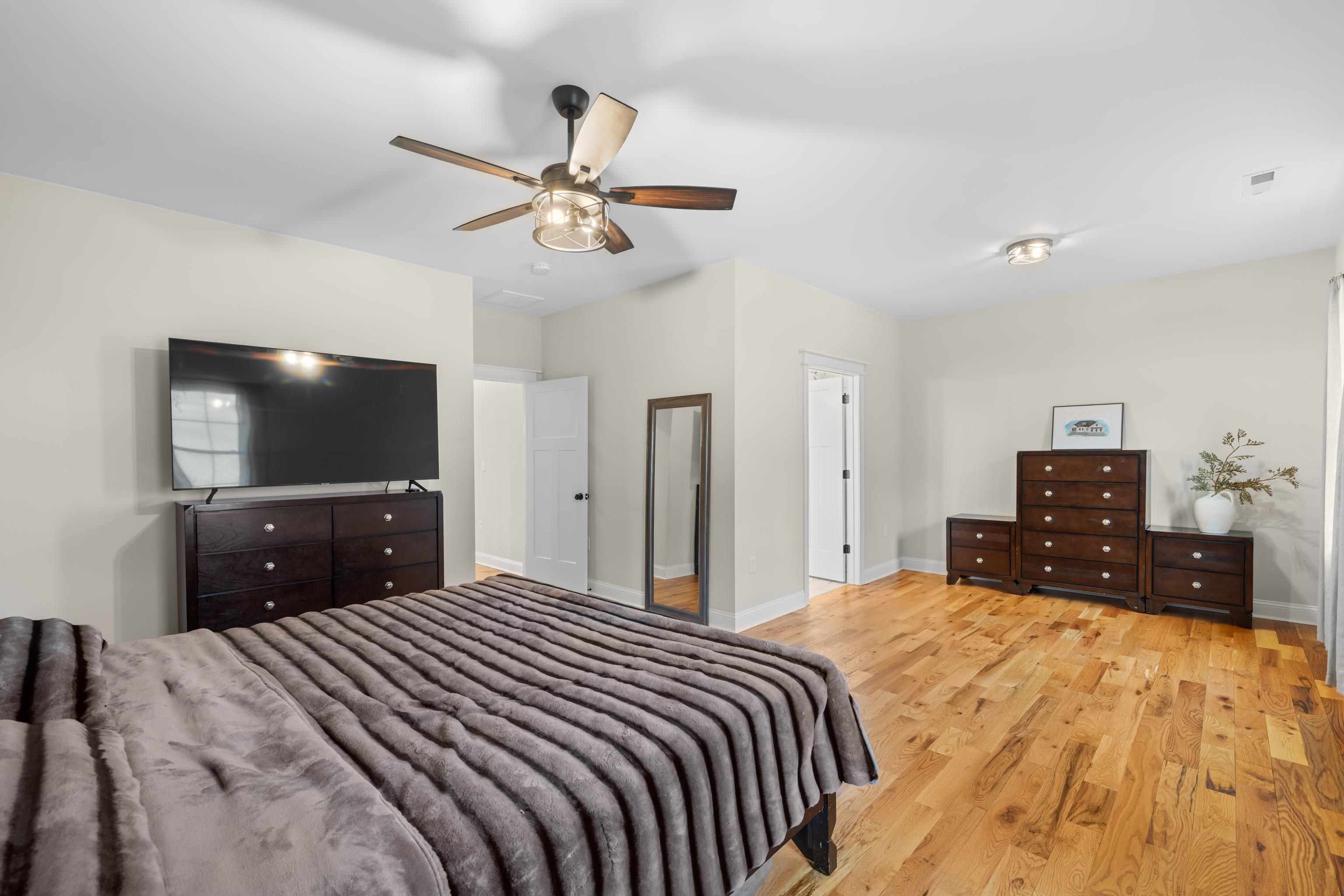 45 ROLLING OAKS DR