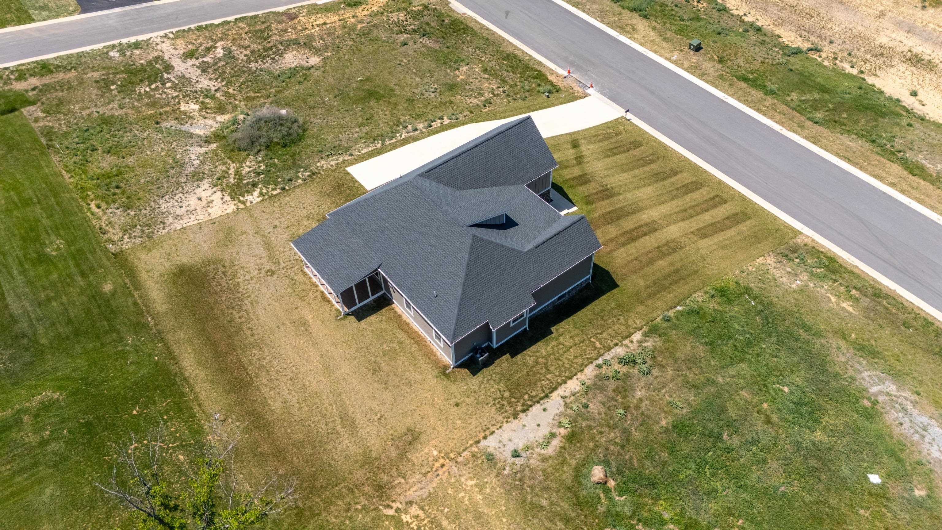 45 ROLLING OAKS DR