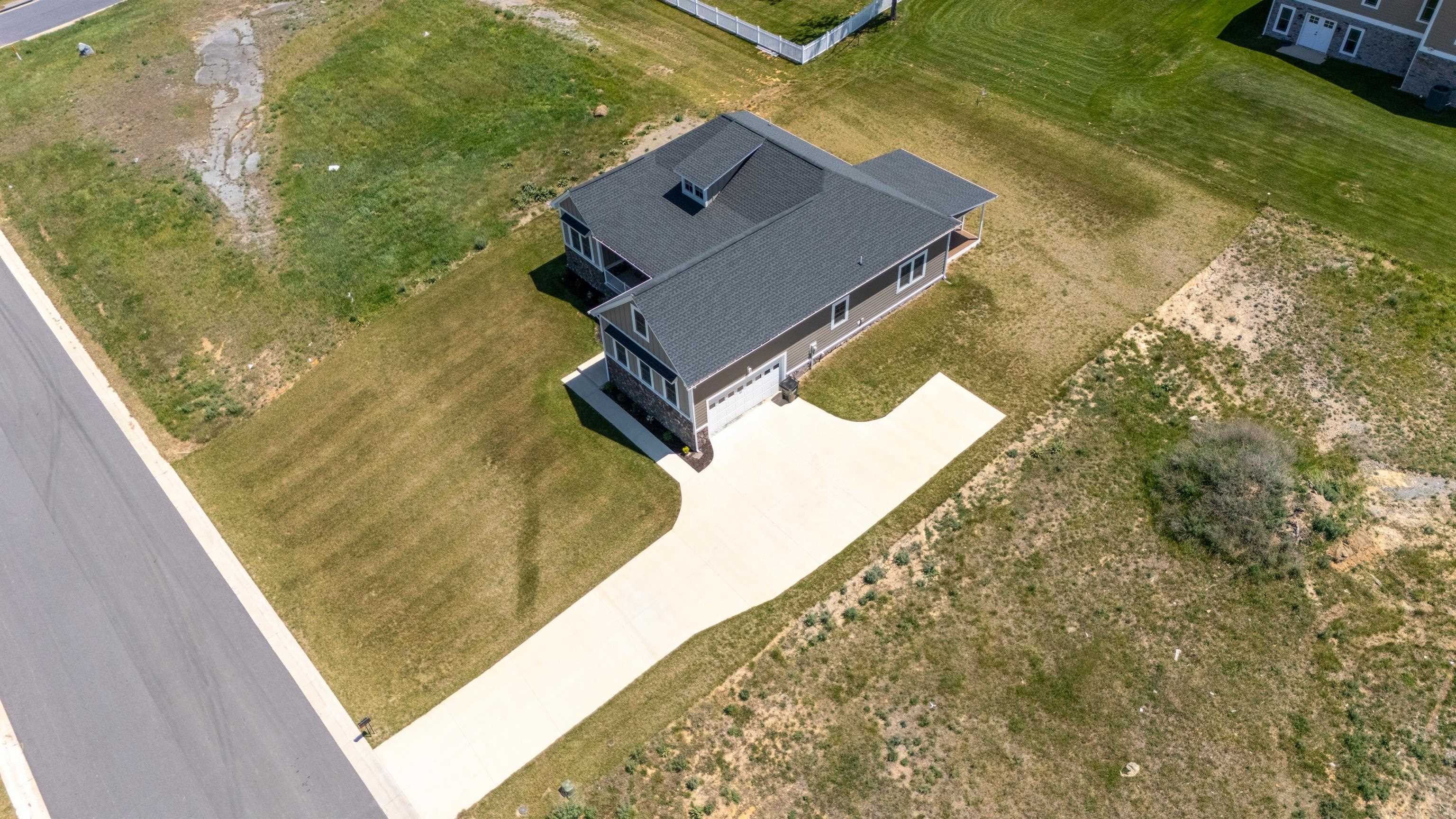 45 ROLLING OAKS DR