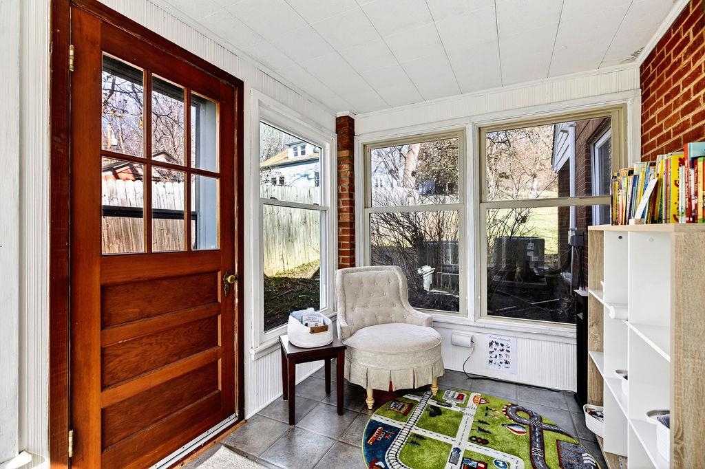 1521 CHURCHVILLE AVE