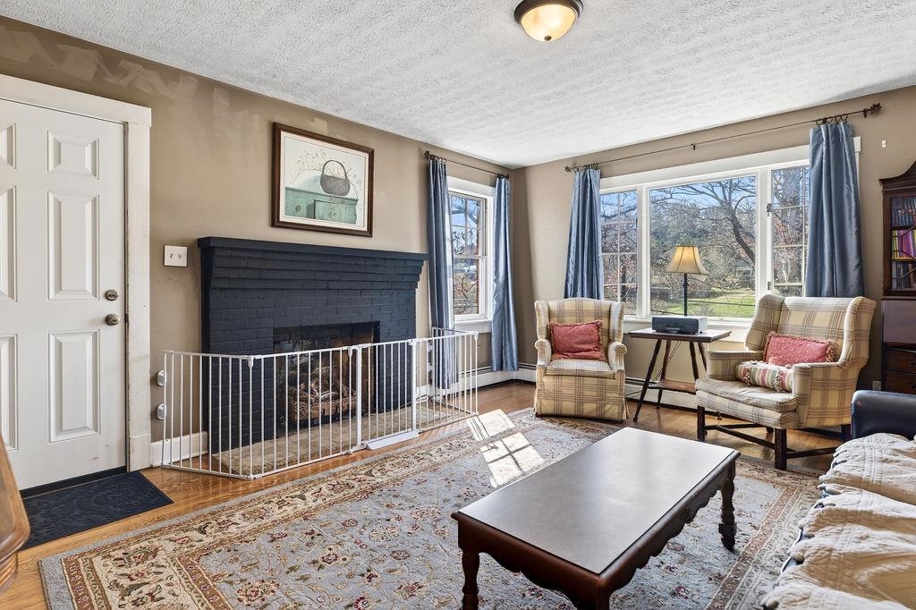 1521 CHURCHVILLE AVE