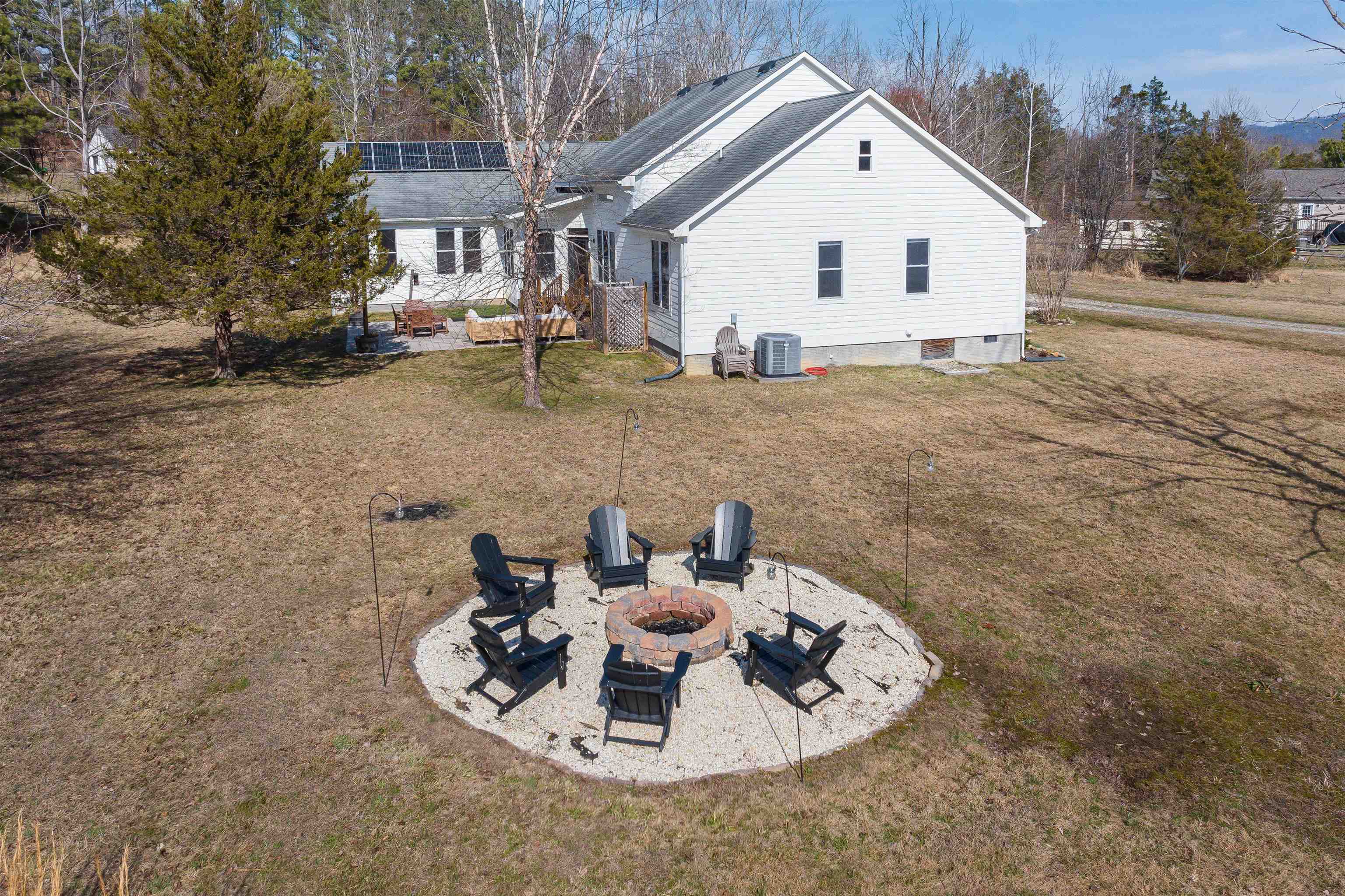 446 ROCKFISH SCHOOL LN