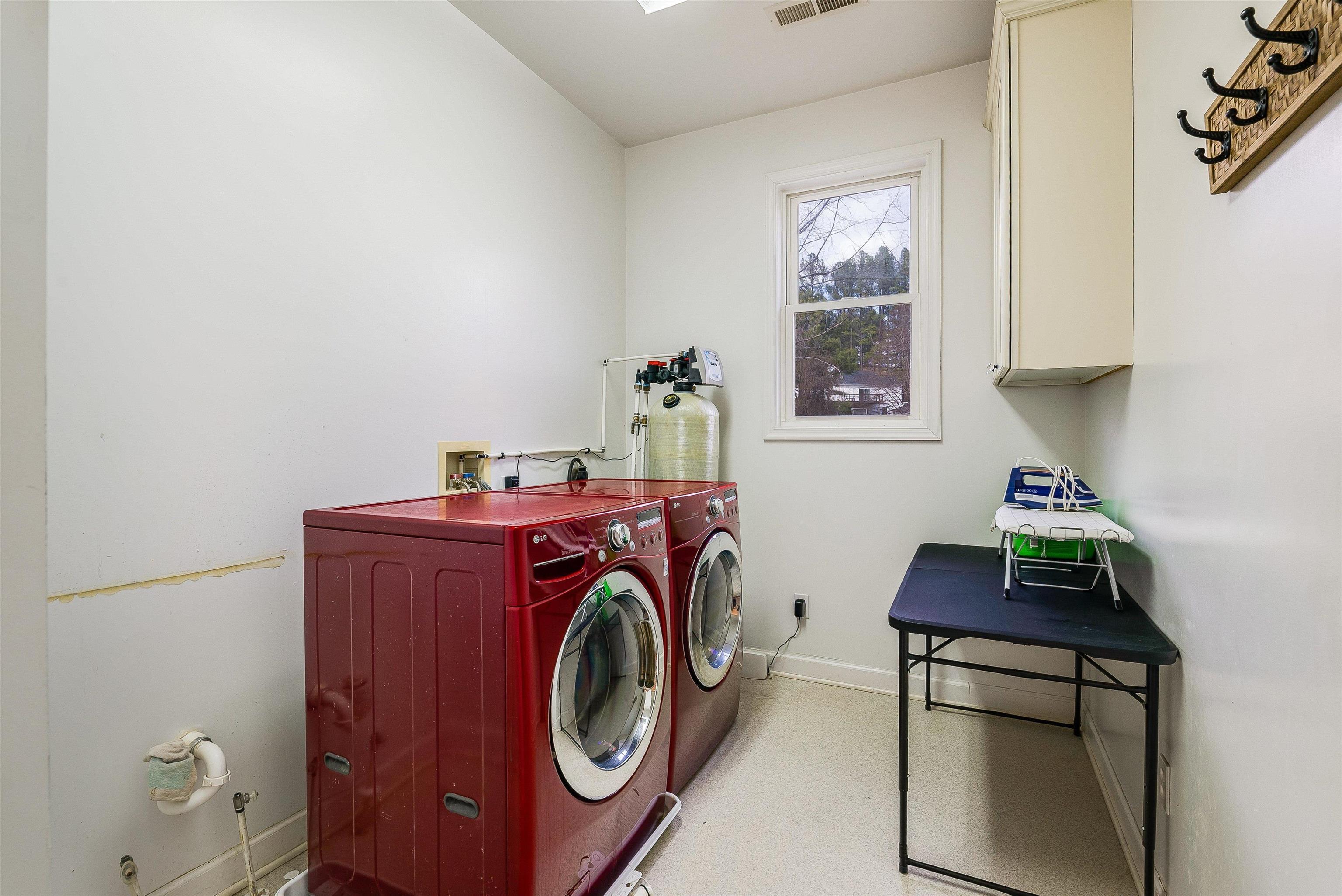 446 ROCKFISH SCHOOL LN