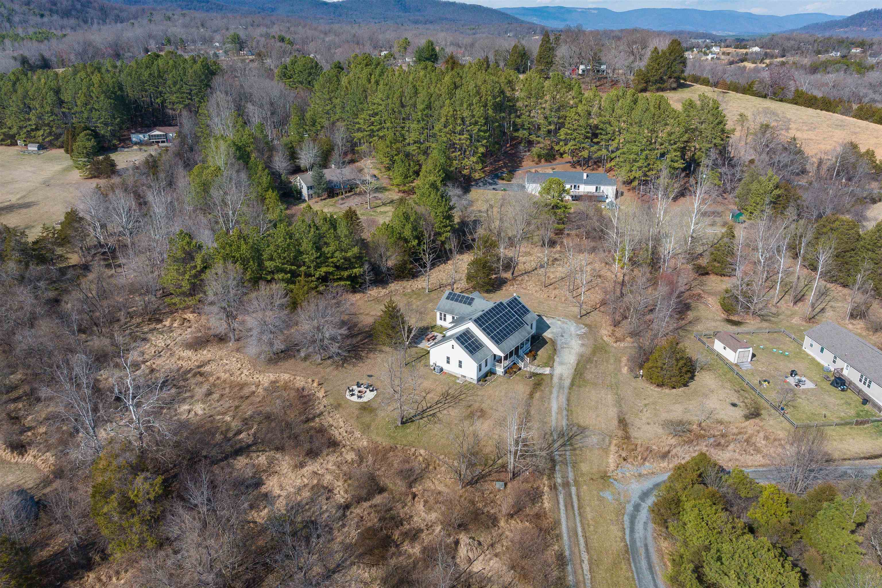 446 ROCKFISH SCHOOL LN