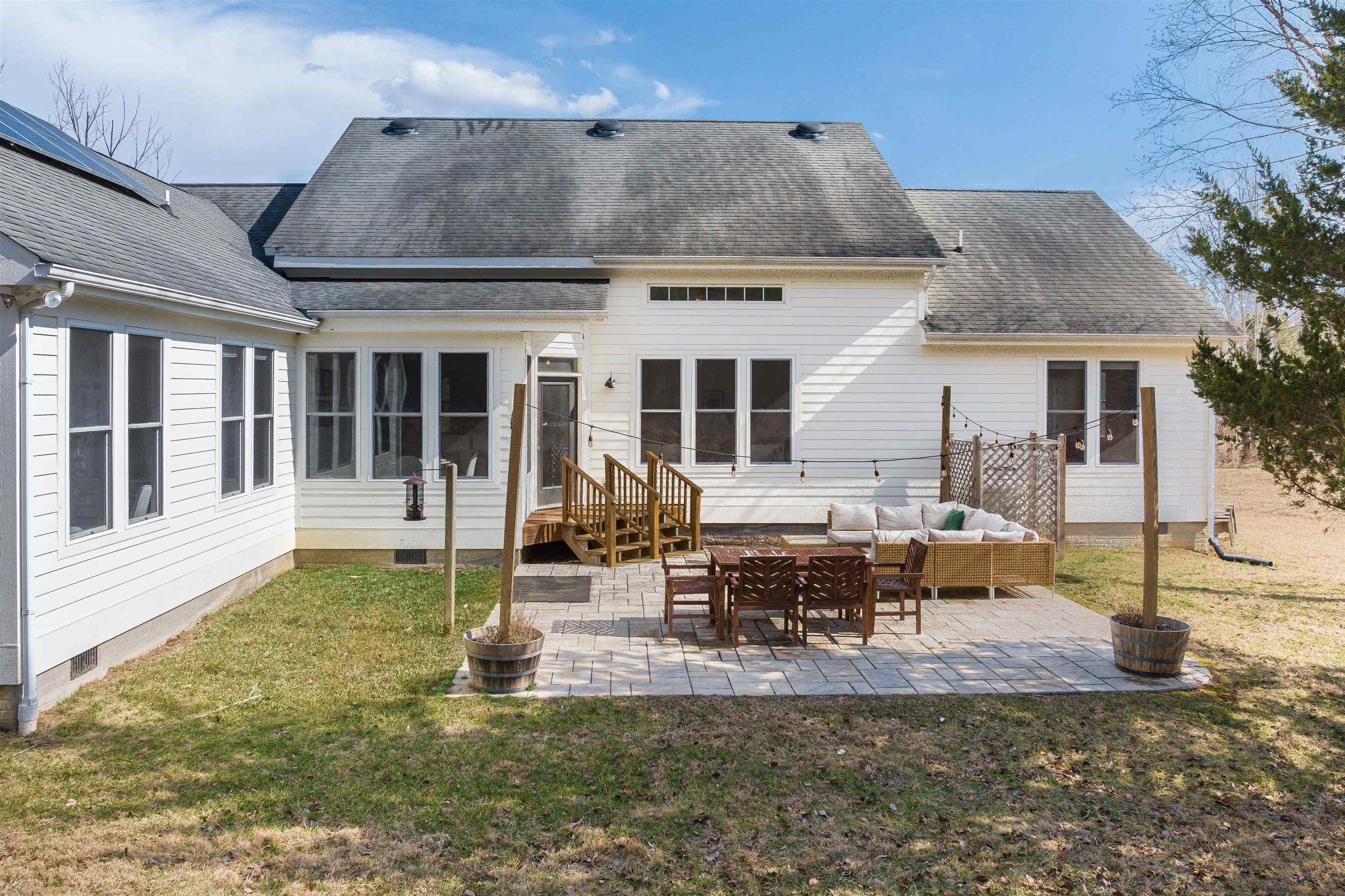 446 ROCKFISH SCHOOL LN