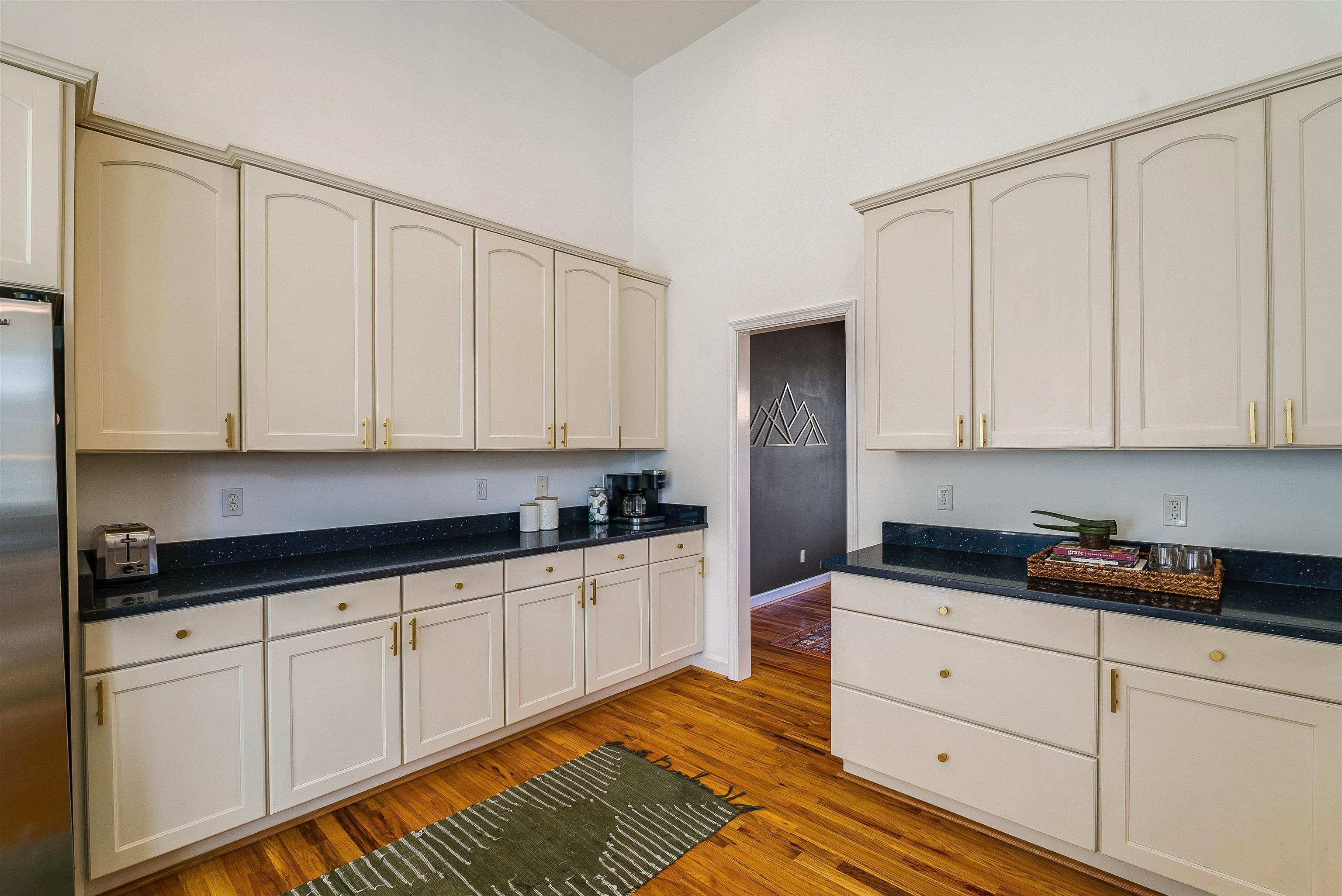 446 ROCKFISH SCHOOL LN