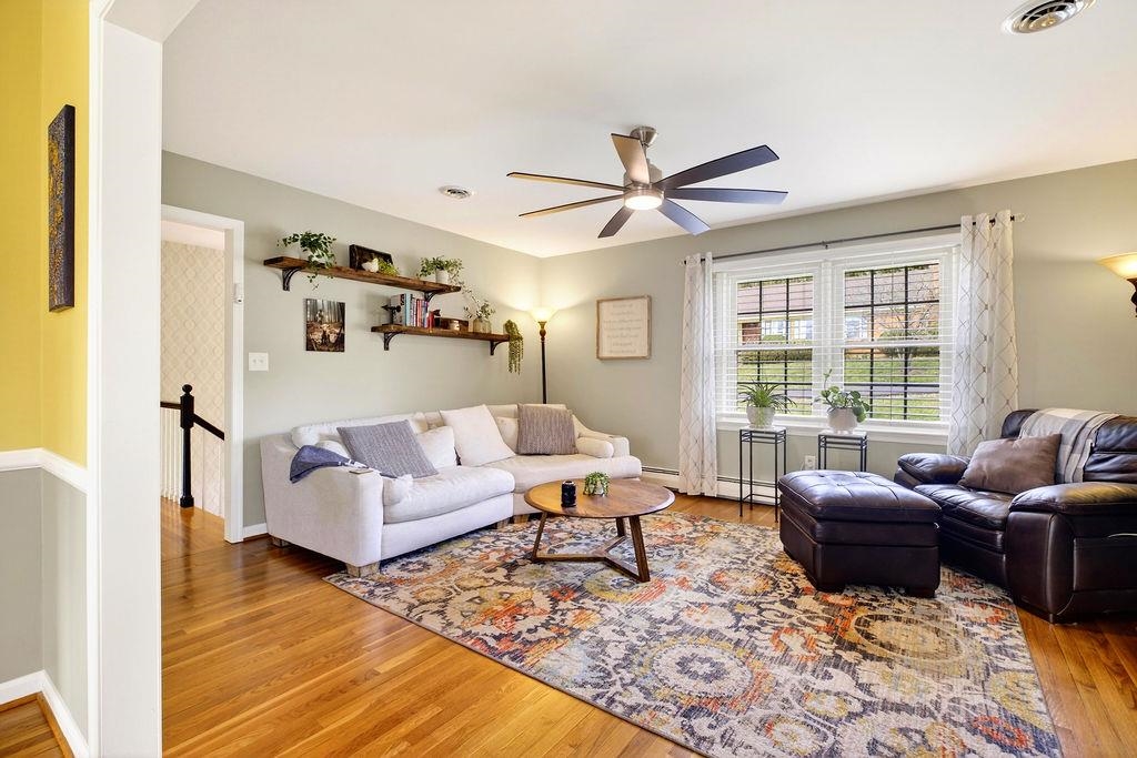 224 MEADOWBROOK RD